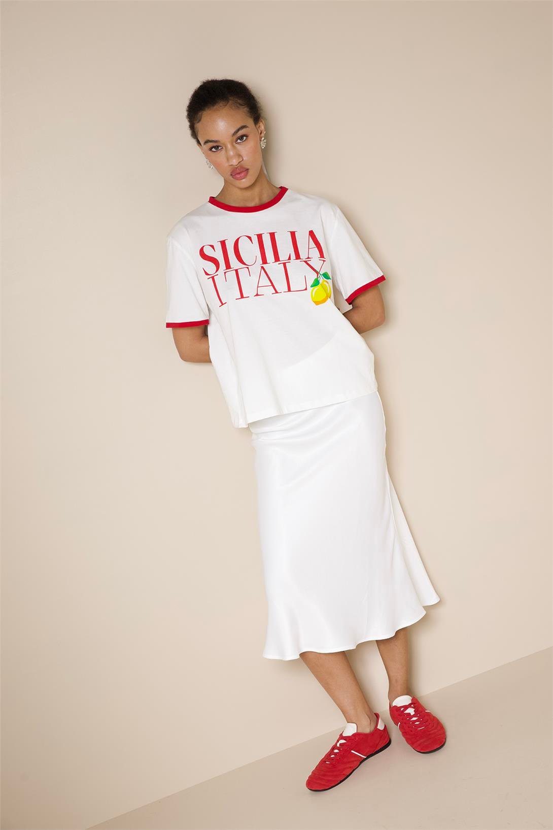 Avrile  KONTRAST DETAYLI YAZI BASKILI T-SHIRT EKRU A25-10363