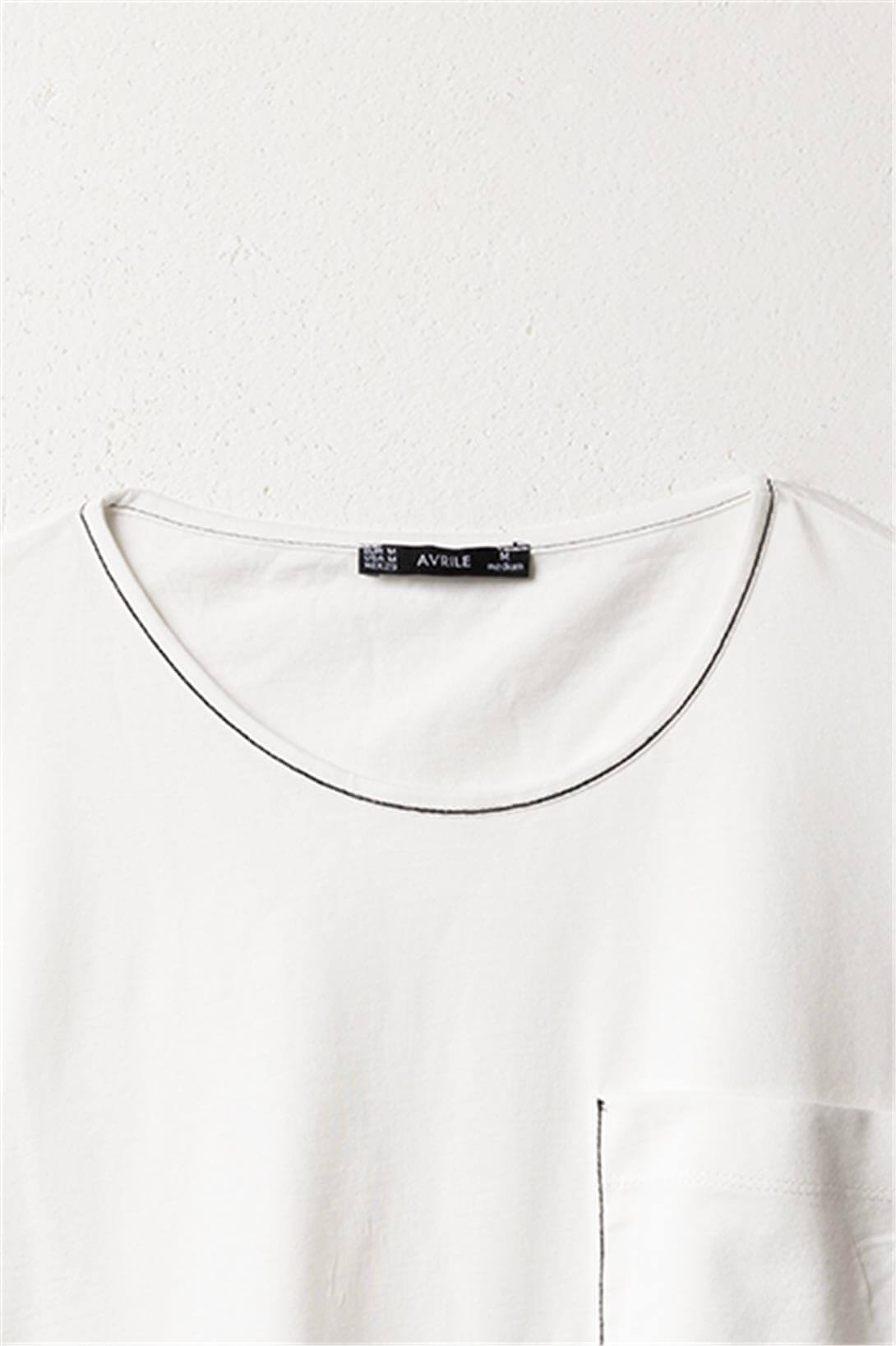 Avrile  KONTRAST DİKİŞ DETAYLI T-SHIRT EKRU A25-10384