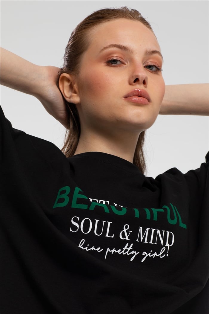 Avrile Yazı Baskılı T-Shirt  SİYAH  A21-10457