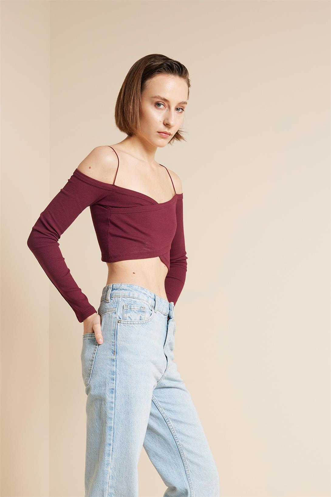 Nisan  ASKILI DÜŞÜK OMUZLU TOP BORDO N25-2077