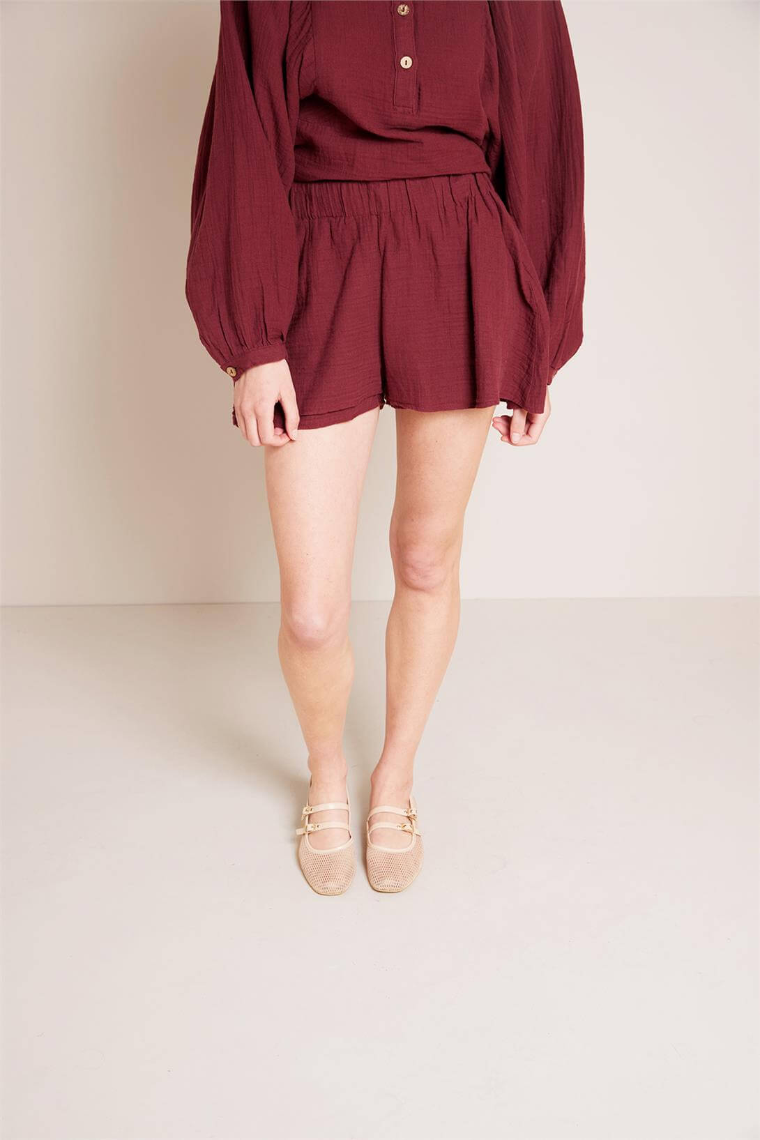 Nisan  BELİ LASTİKLİ SALAŞ ŞORT BORDO NB25-1000