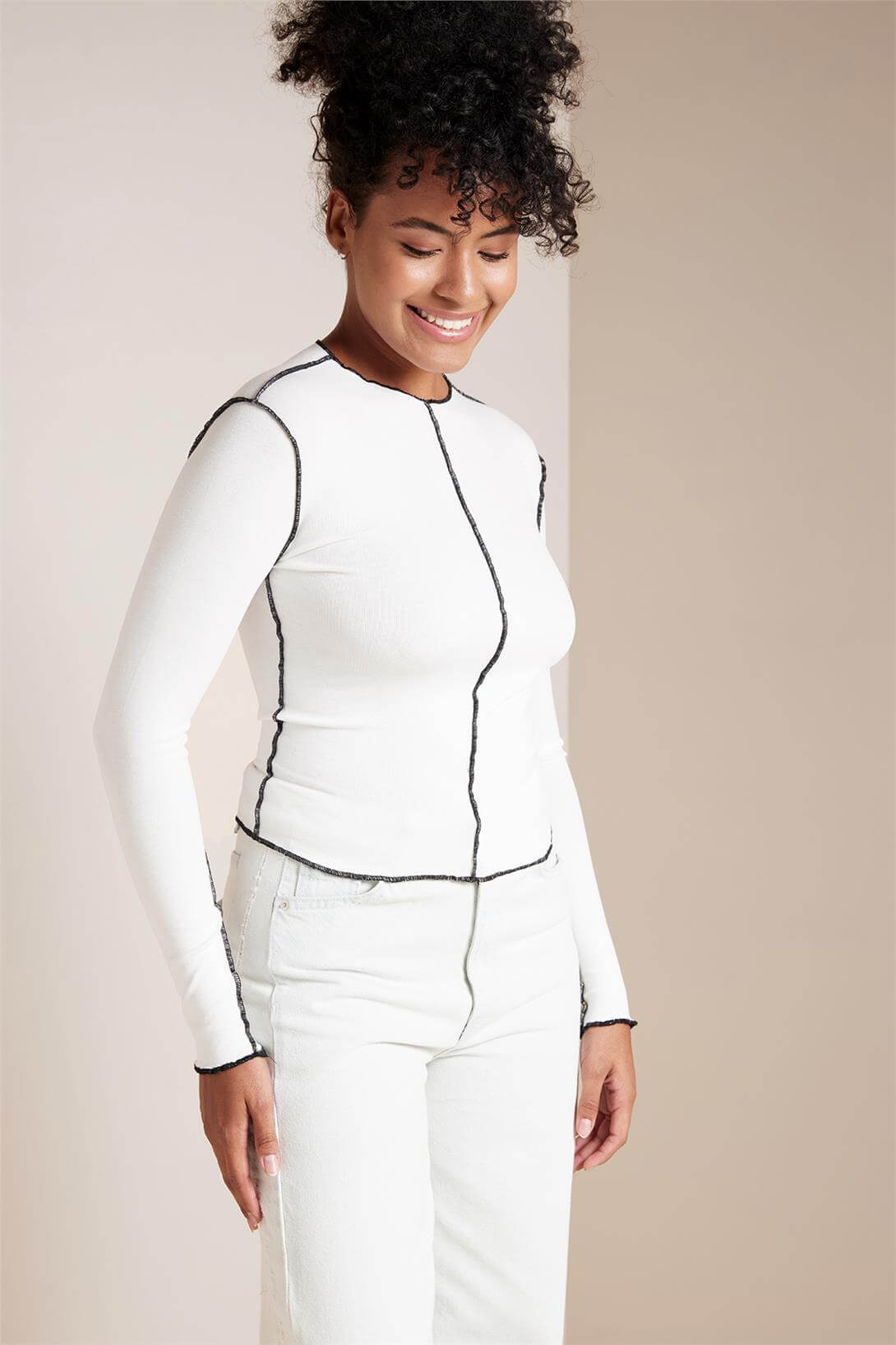 Nisan  DİKİŞ DETAYLI BİSİKLET YAKA ÜST EKRU A25-10364