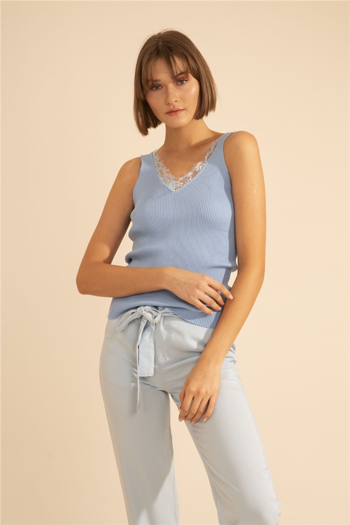 Nisan Fitilli V Yaka Dantelli Triko Bluz  BEBE MAVİ  TT1737