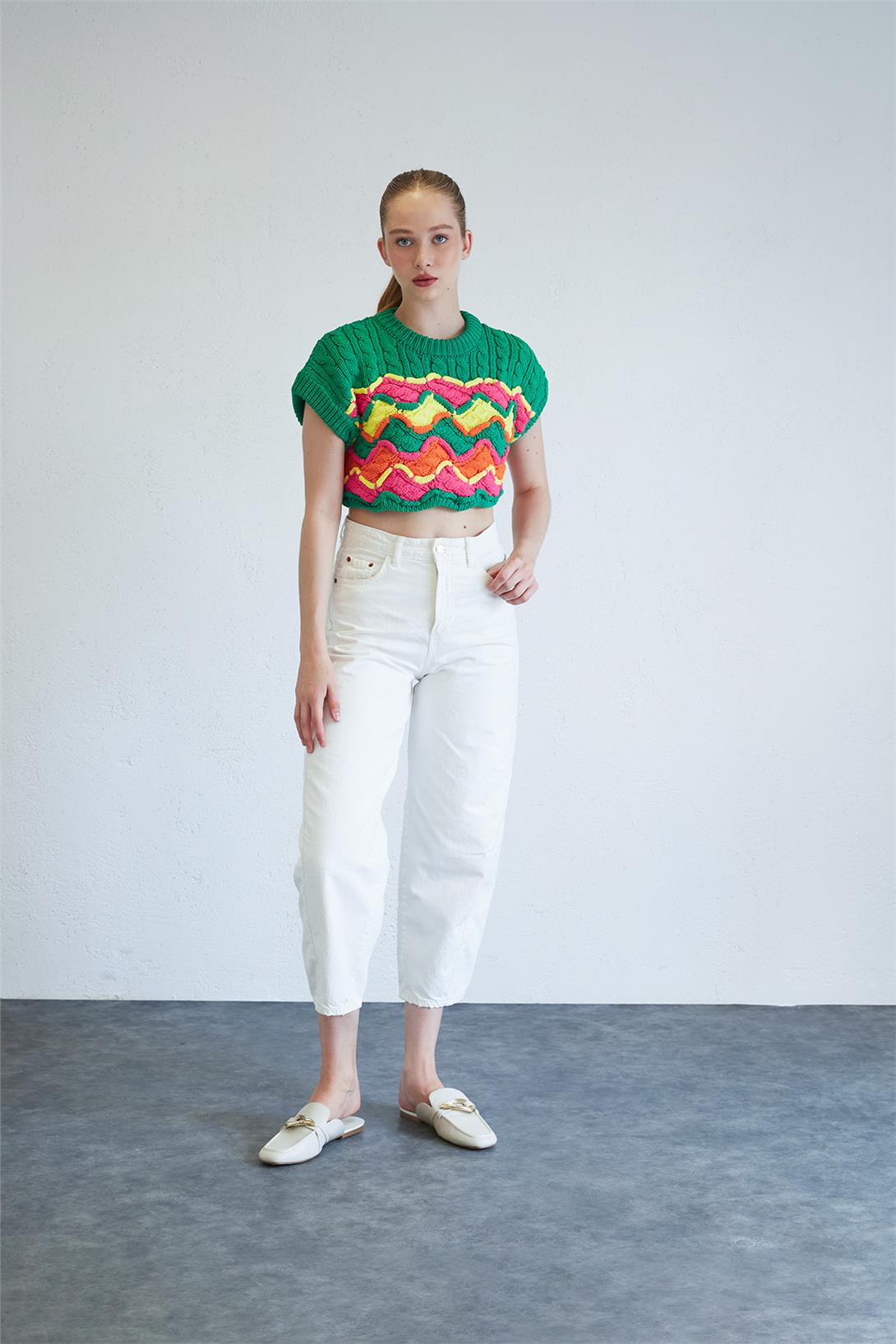 Nisan Kadın CROP TRİKO SÜVETER BENETTON TT3954-Z