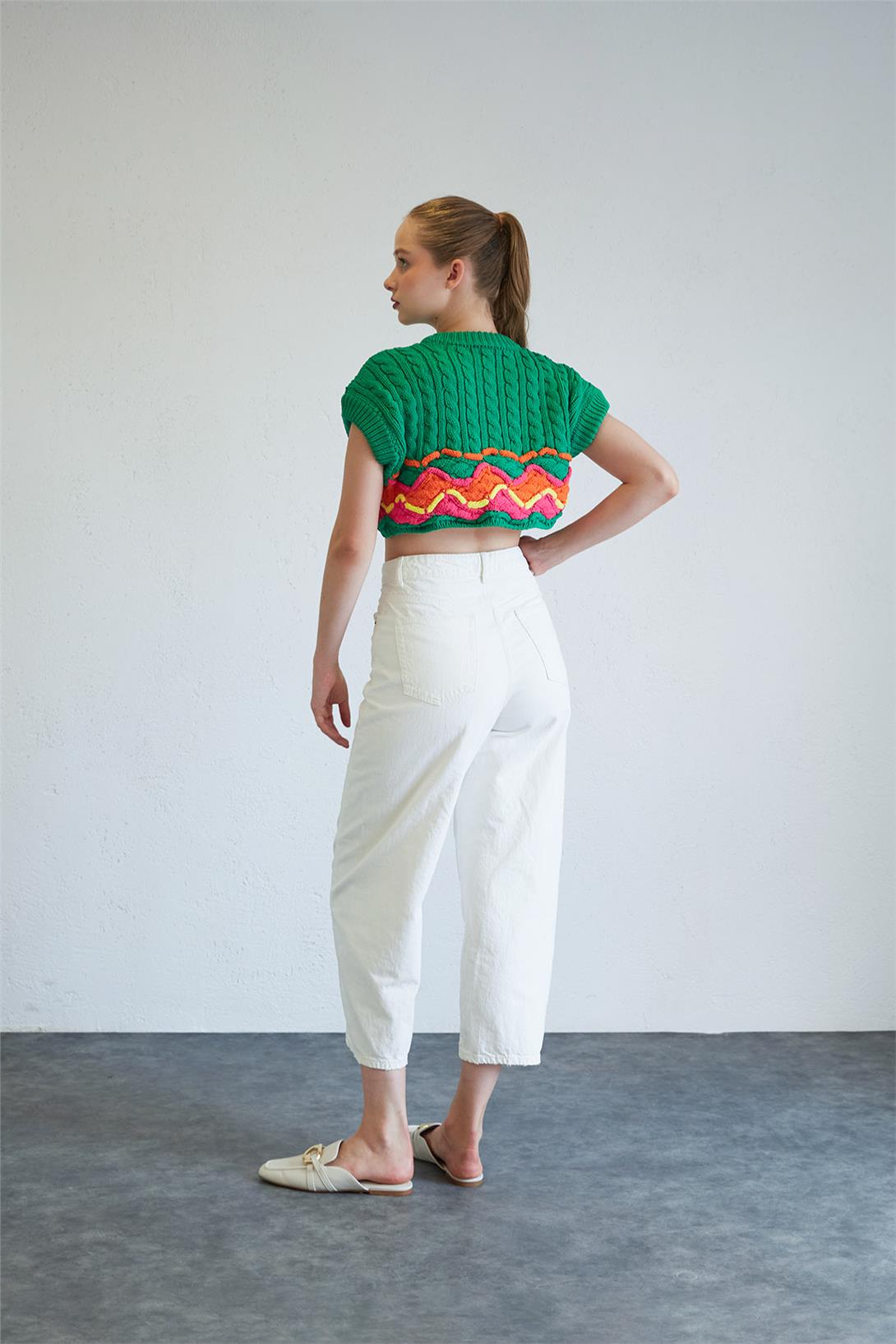 Nisan Kadın CROP TRİKO SÜVETER BENETTON TT3954-Z