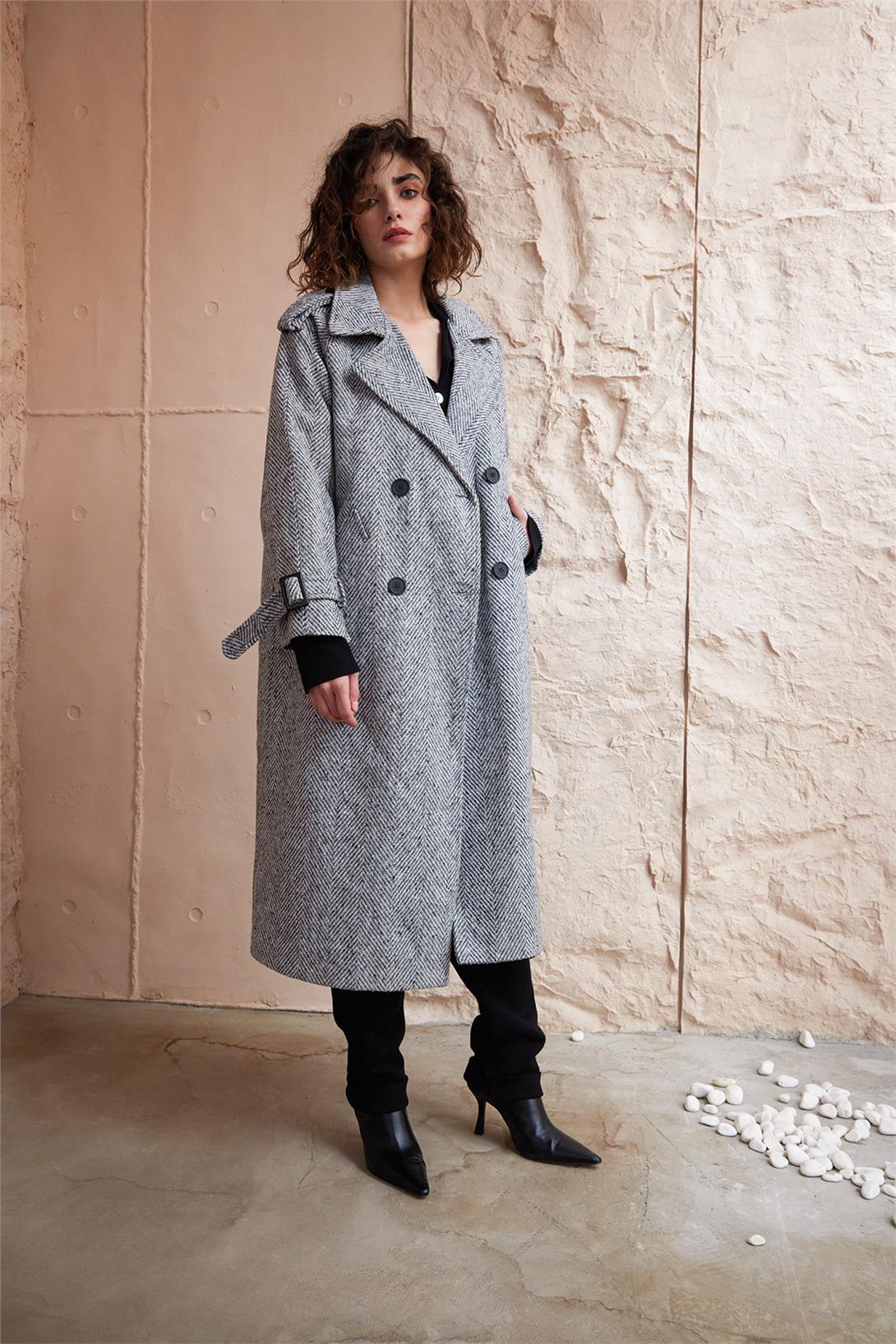 Nisan Kadın Düğmeli Oversize Kaşe Kaban SİYAH N24-1744