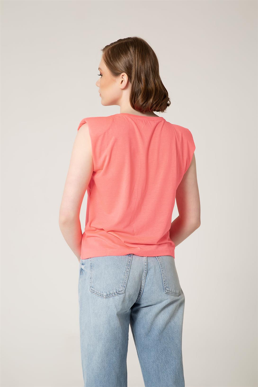 Nisan Kadın VATKALI T-SHIRT NEON PEMBE N22-1325