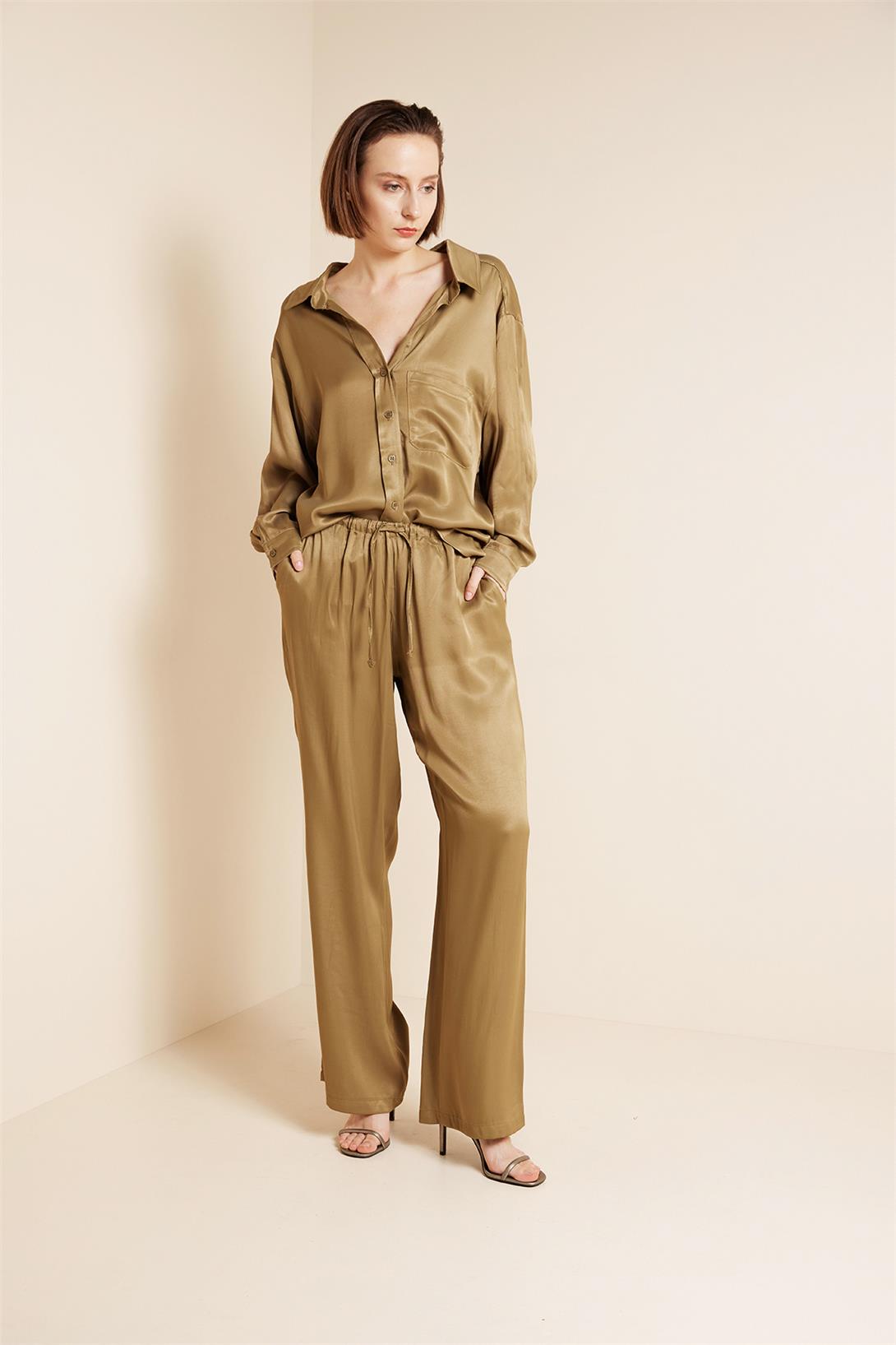 Avrile  BELİ BAĞLAMALI SATEN PANTOLON HAKİ A25-10339