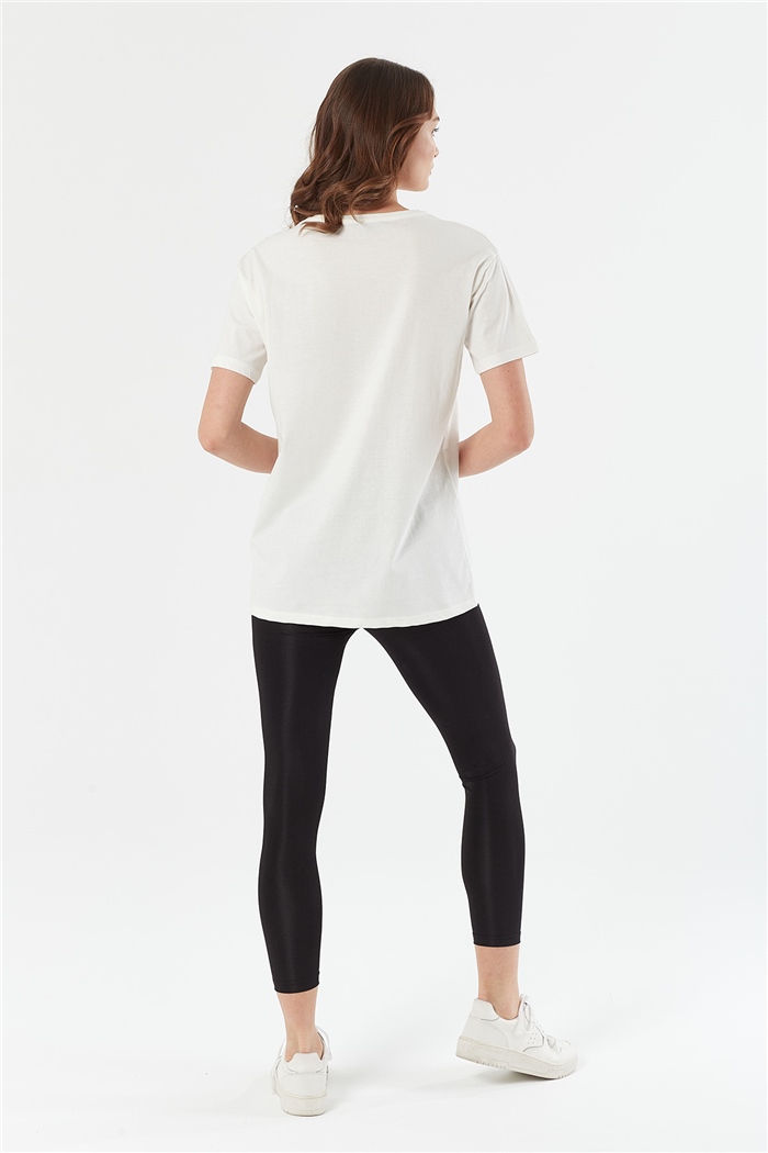 Avrile Bisiklet Yaka Basic T-shirt Kısa  EKRU  A22-10528