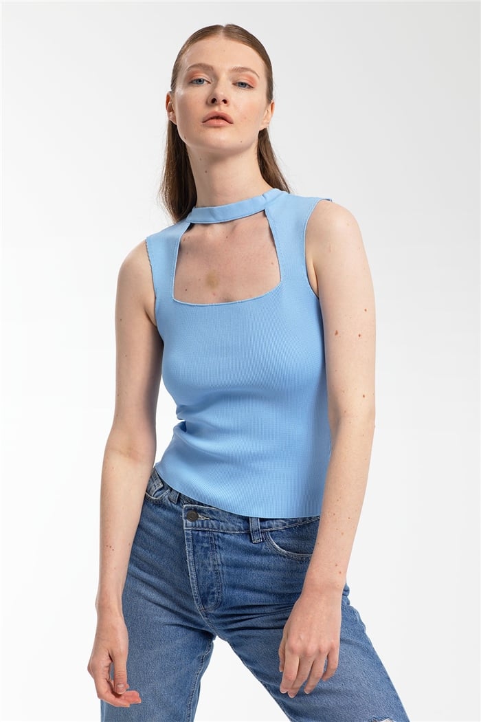 Avrile Göğüs Dekolteli Triko Bluz  BEBE MAVİ  A91808-S