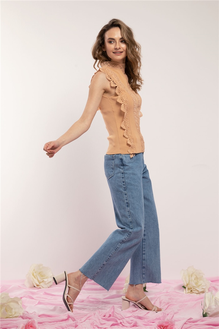 Avrile Güpürlü Kolsuz Triko Bluz  CAMEL  A91631-S