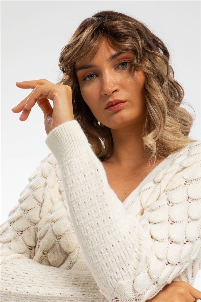 Avrile Kabartma Desen Triko Hırka  BEYAZ  A91818-S