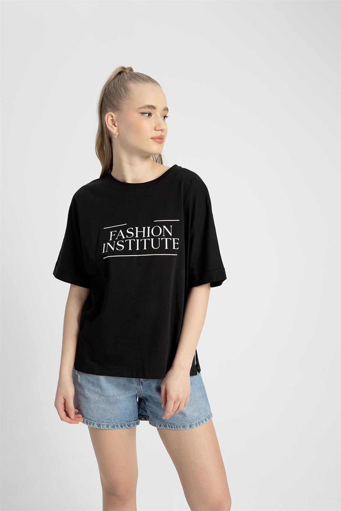 Avrile Kadın Önü Yazı Baskılı T-Shirt SİYAH A23-10119