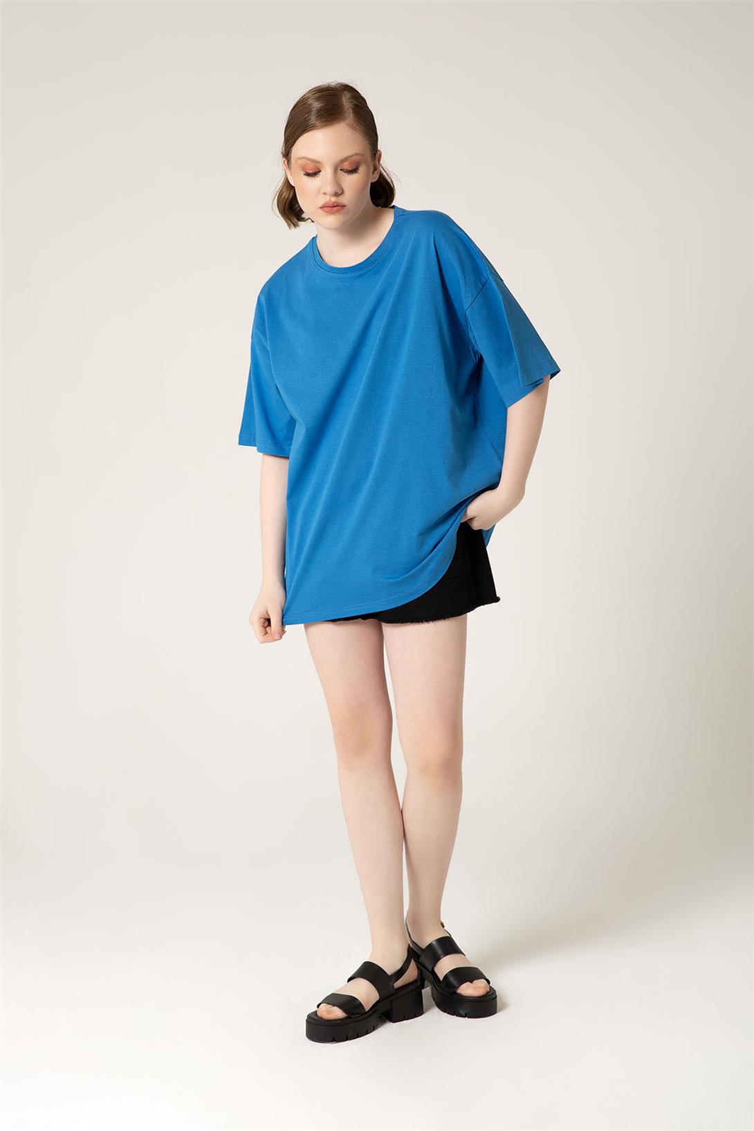 Avrile Kadın Oversize T-Shirt SAKS A23-10111