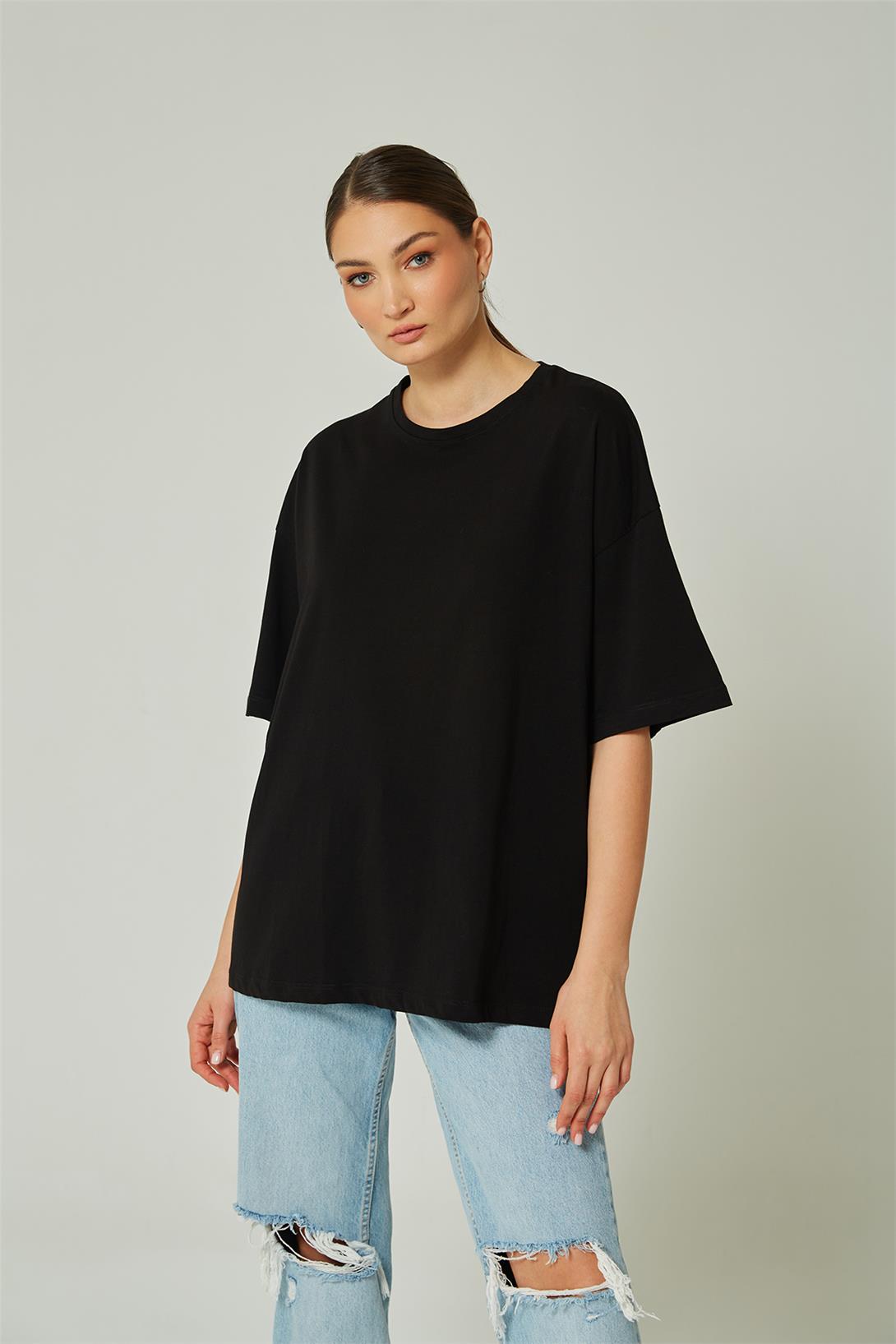Avrile Kadın Oversize T-Shirt SİYAH A23-10111