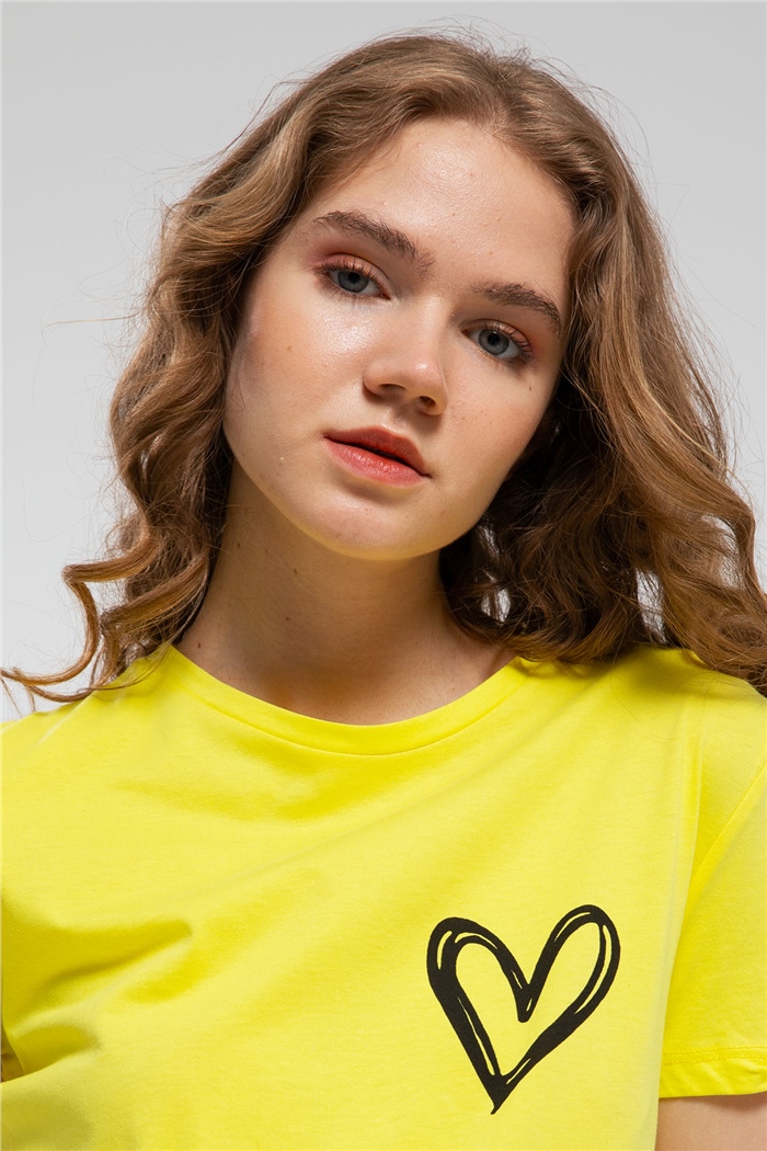 Avrile Kalp Baskılı T-Shirt  SARI  A21-10432