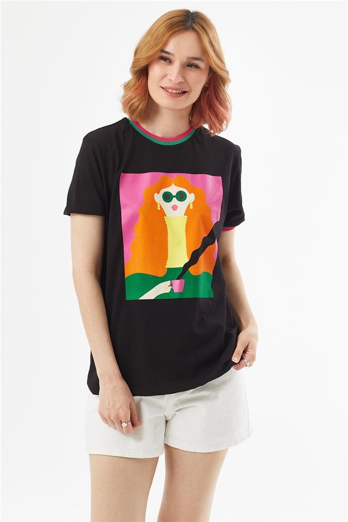 Avrile Kız Baskılı T-Shirt  SİYAH  A21-10523