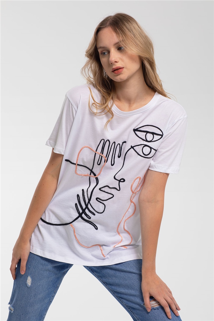 Nisan Desenli T-Shirt  BEYAZ  N21-1044