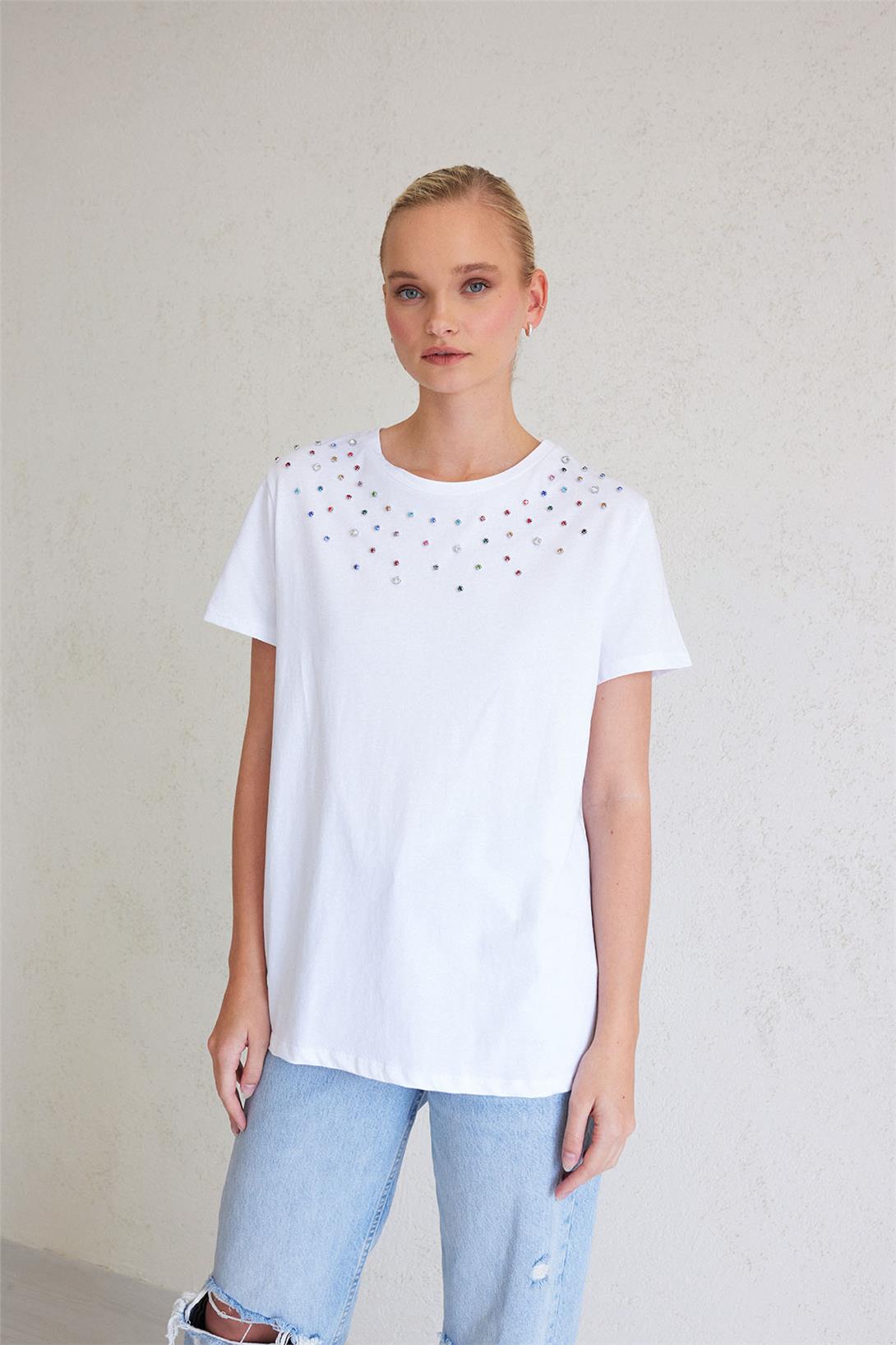 Nisan Kadın Önü Taş İşlemeli T-Shirt BEYAZ N23-1650