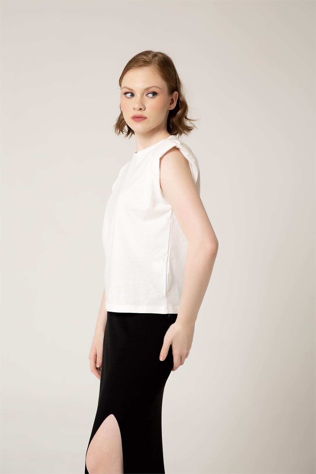 Nisan Kadın VATKALI T-SHIRT BEYAZ N22-1325