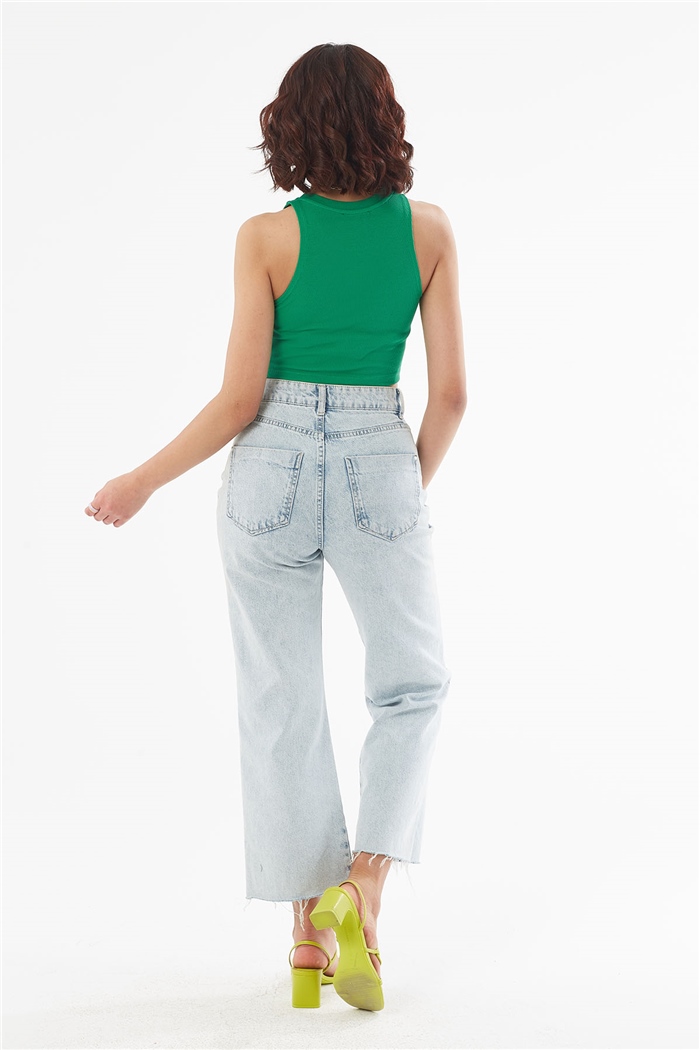 Nisan KAŞKORSE ATLET  BENETTON  N22-1412