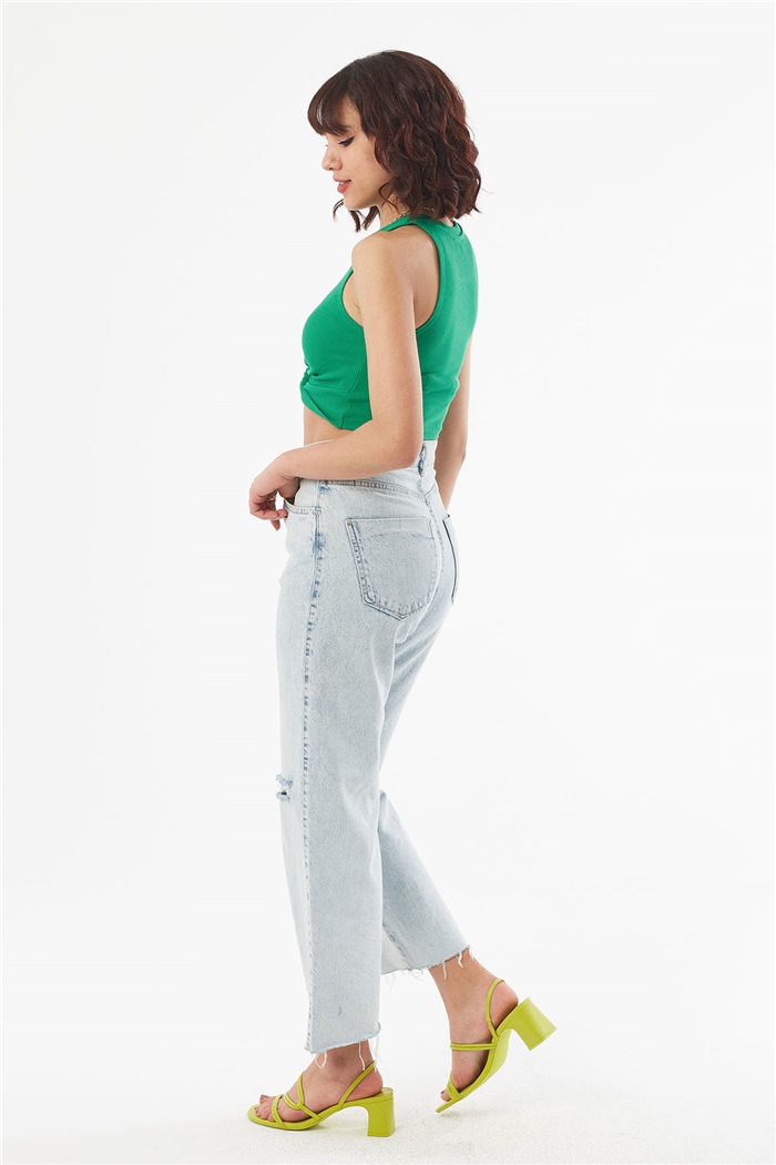 Nisan KAŞKORSE ATLET  BENETTON  N22-1412