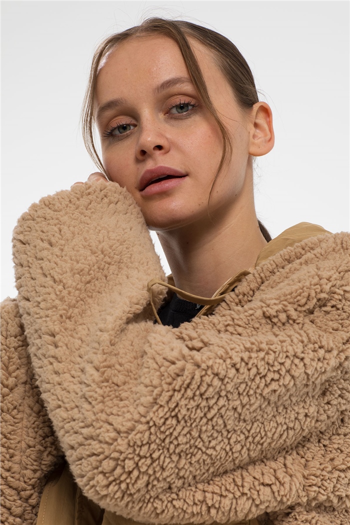 Nisan Peluş Mont  CAMEL  N21-1233