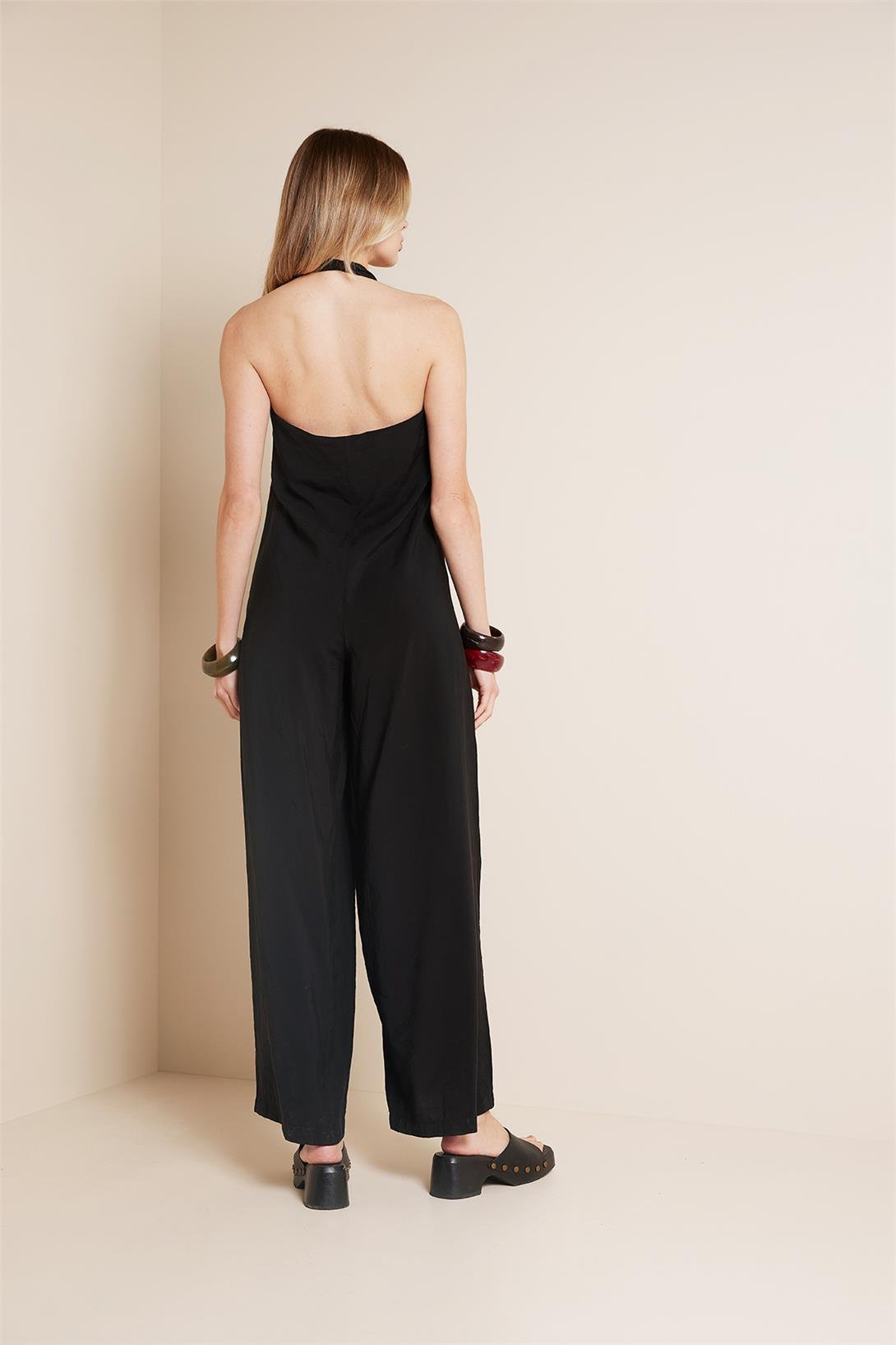 Nisan  U YAKA MAXI BOY TULUM SİYAH N25-2079