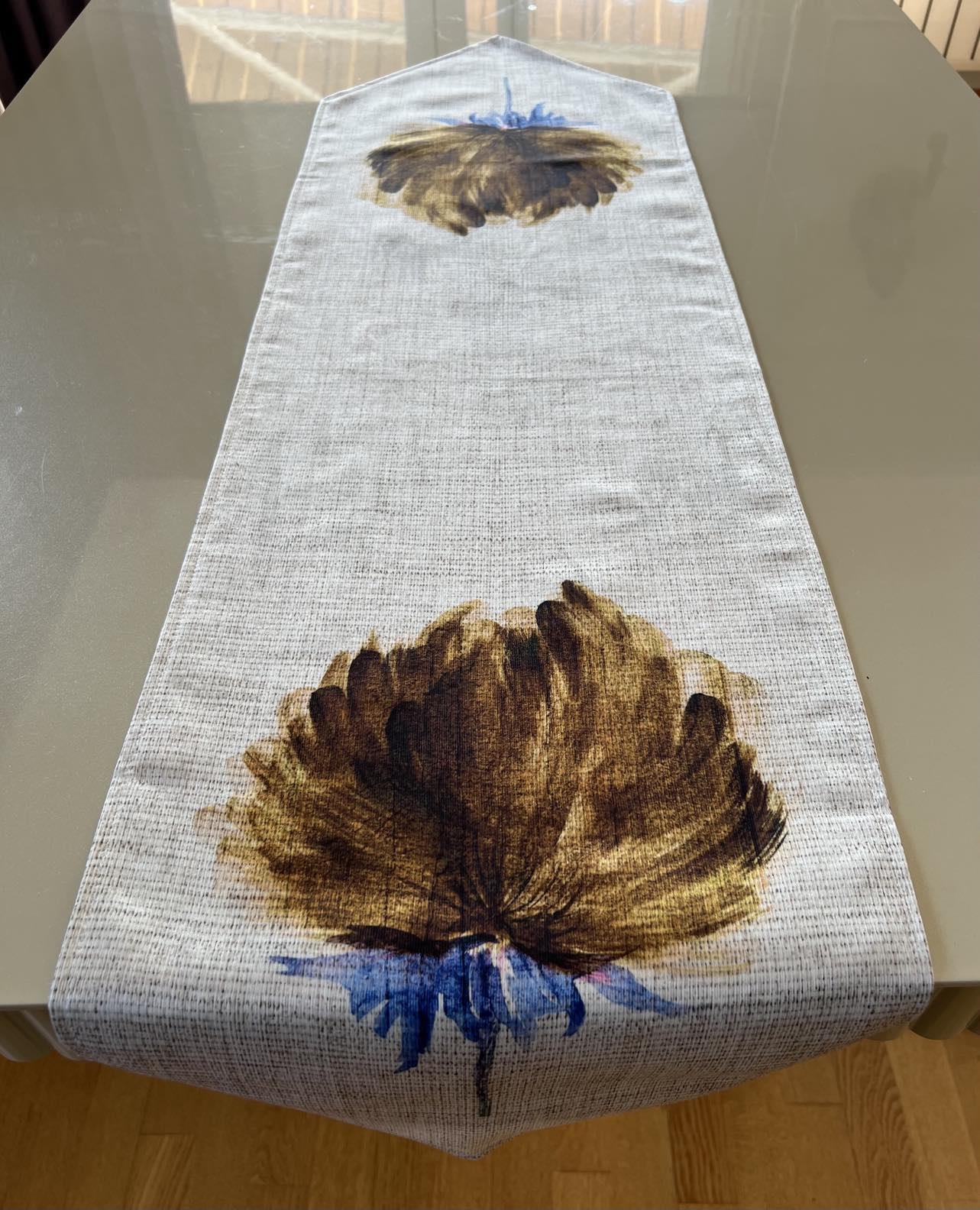 Hardal Renk Çiçek Desenli 35*135 cm Runner