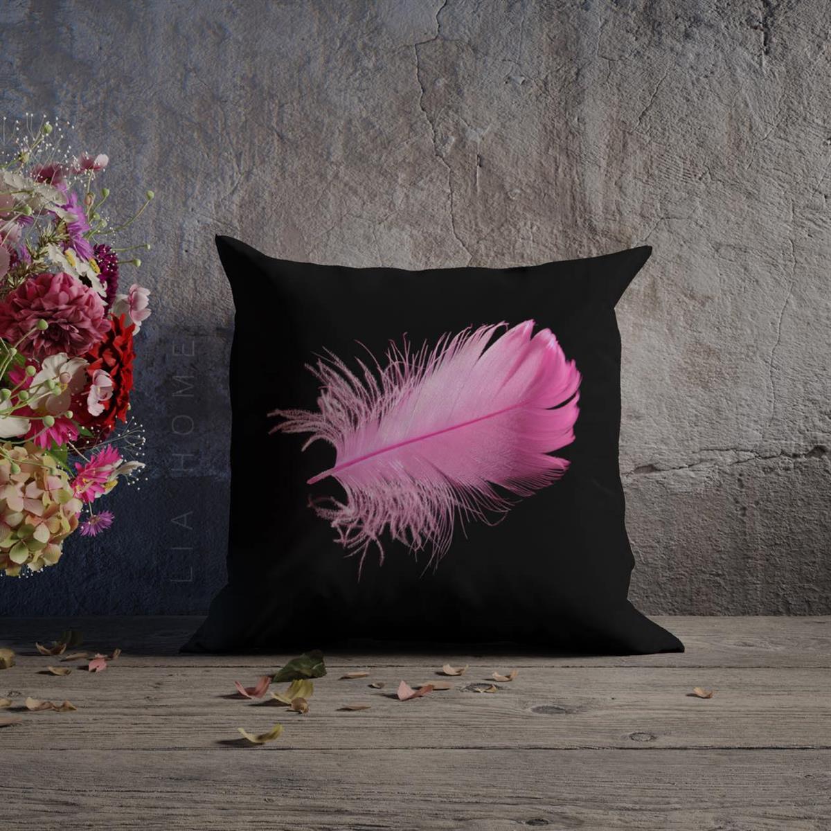 Pembe Tüy Desenli Dekoratif Kırlent Kılıfı
