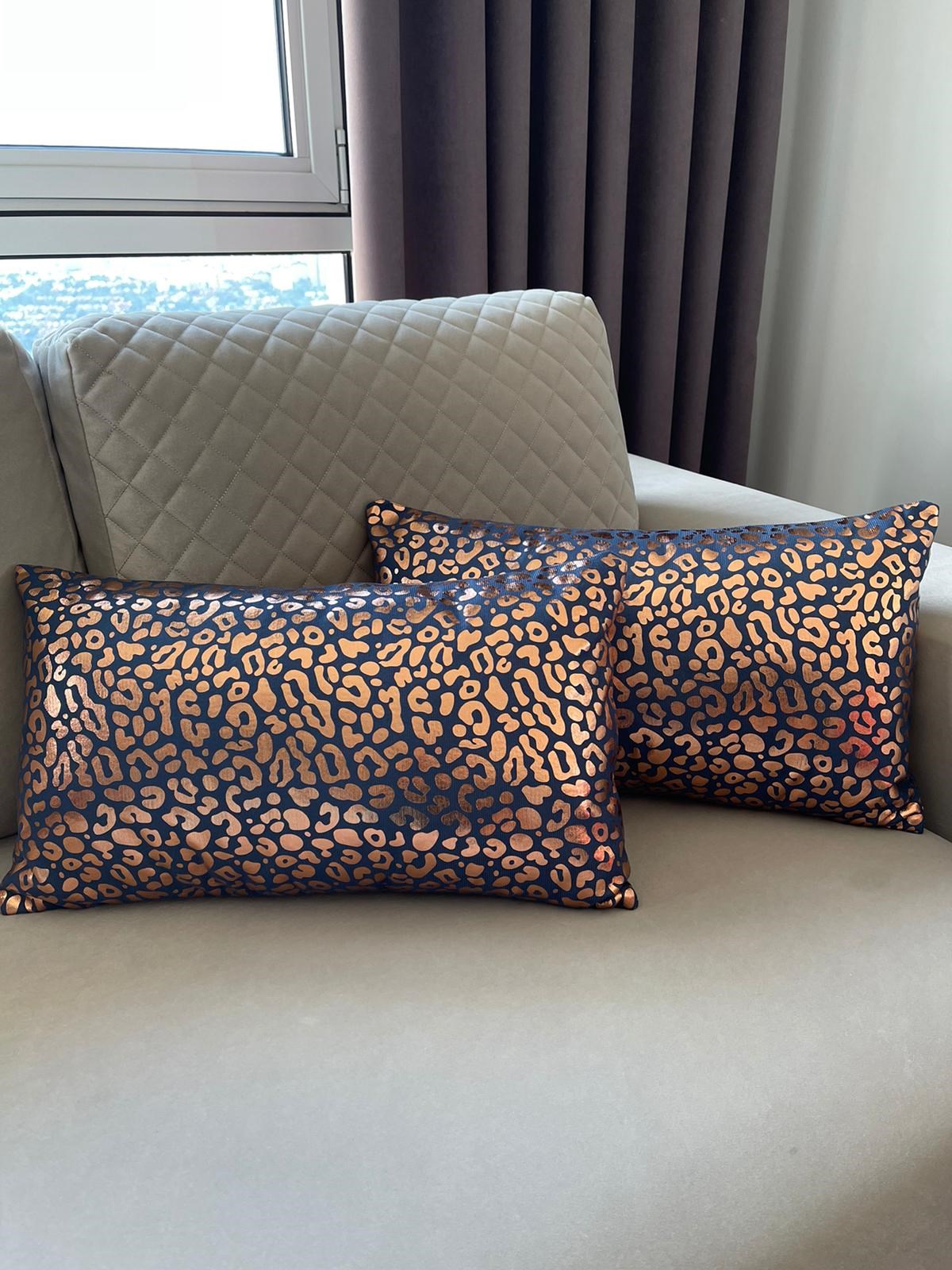 Çift Taraflı Bakır Varaklı Dekoratif 2'li Kırlent Kılıfı Seti