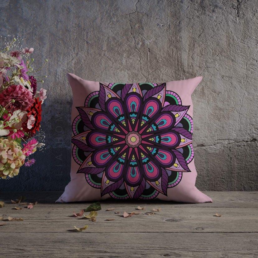 Çift Taraflı Mandala Desenli Dekoratif Kırlent Kılıfı