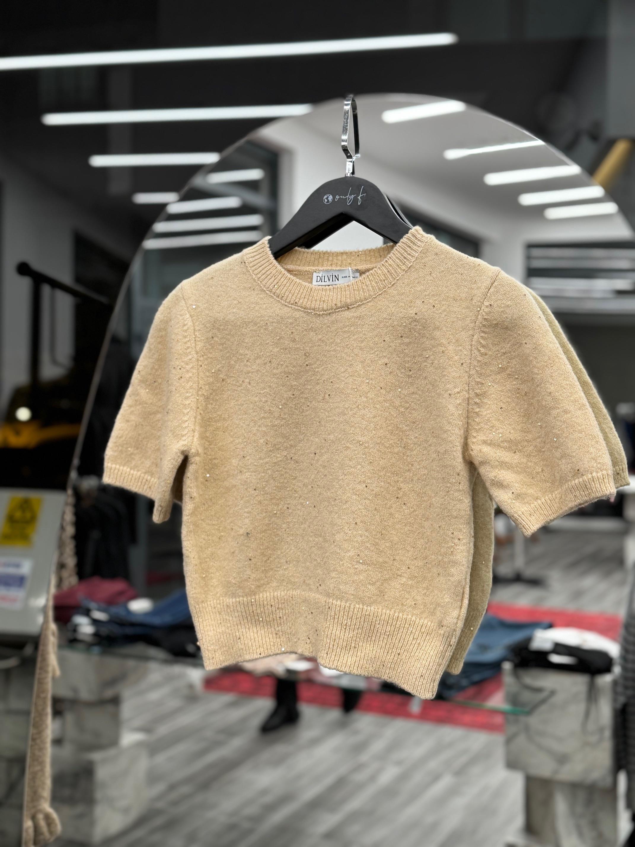 Dilvin Bej Pul Detaylı Crop Kazak
