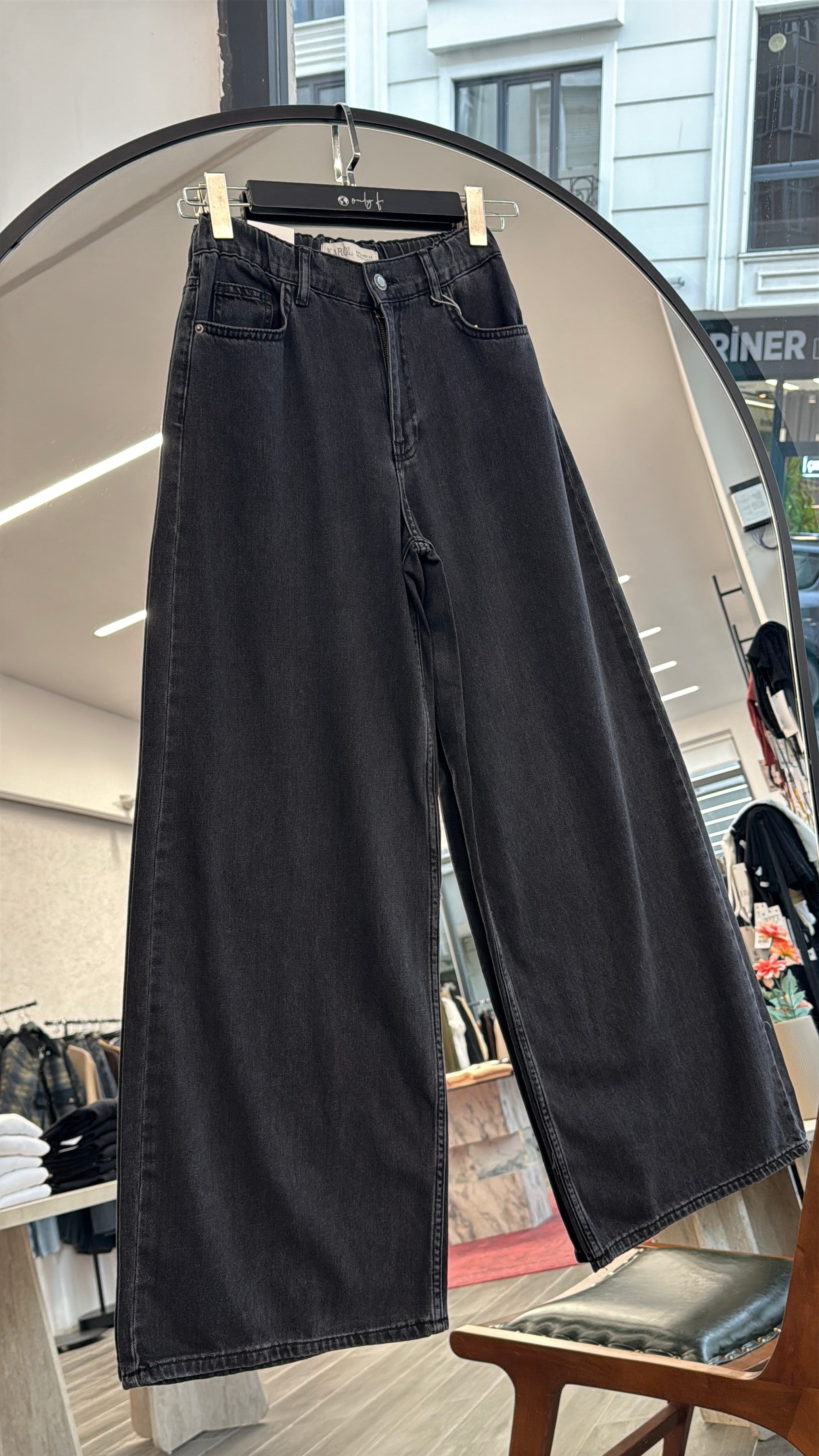 Karol Siyah Gri Taşlama Pamuklu Denim Beli Lastikli Jean