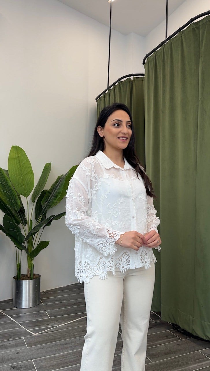 Beyaz Nakış İşleme Pamuklu Gömlek