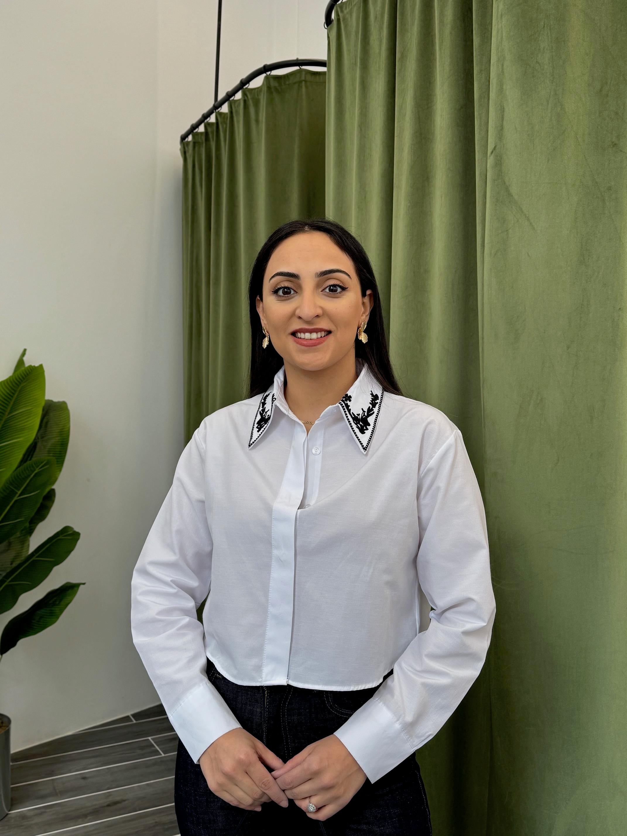 Zra Nakış İşlemeli Crop Gömlek