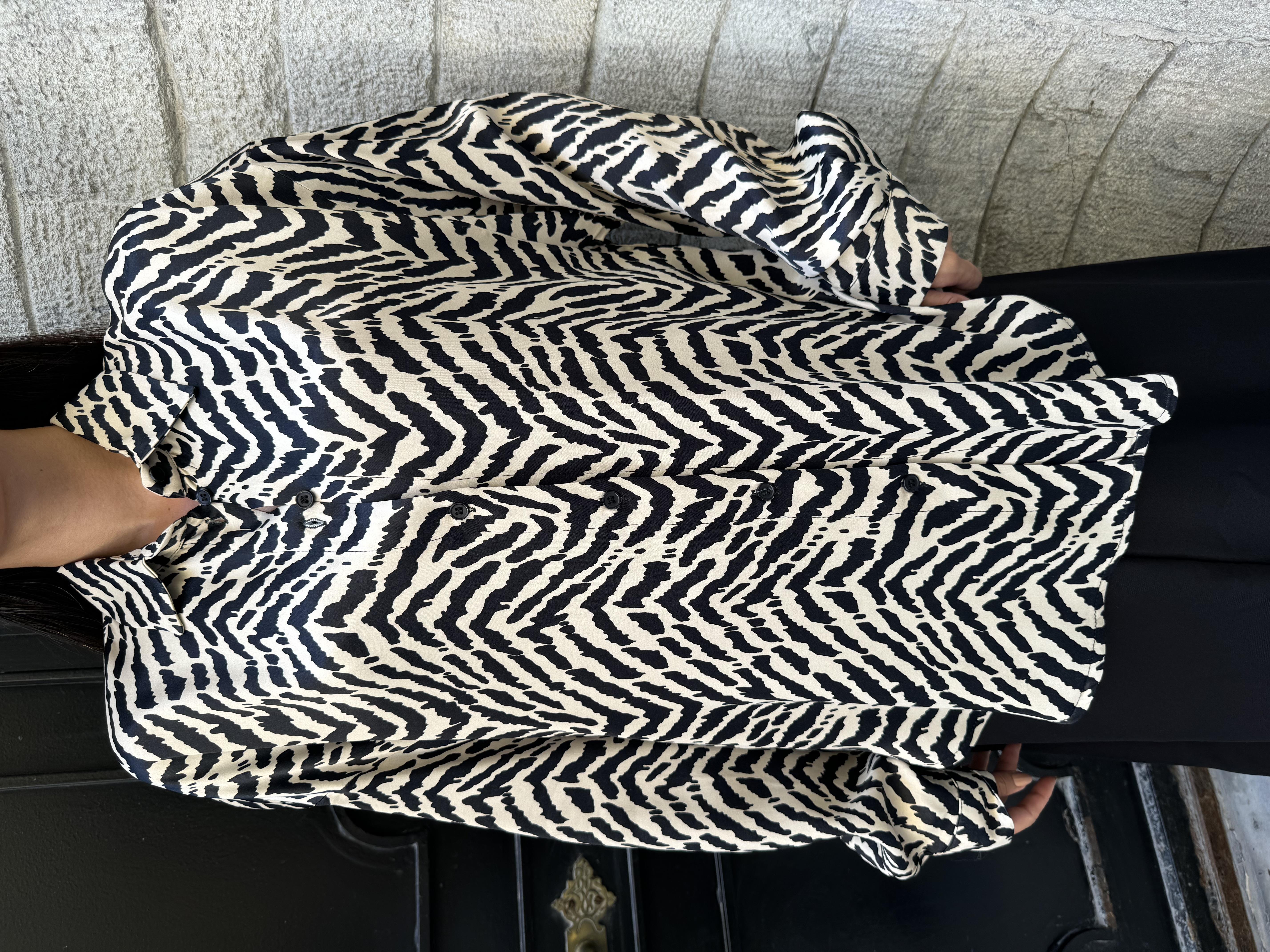 Bej Floş Saten Zebra Desen Gömlek