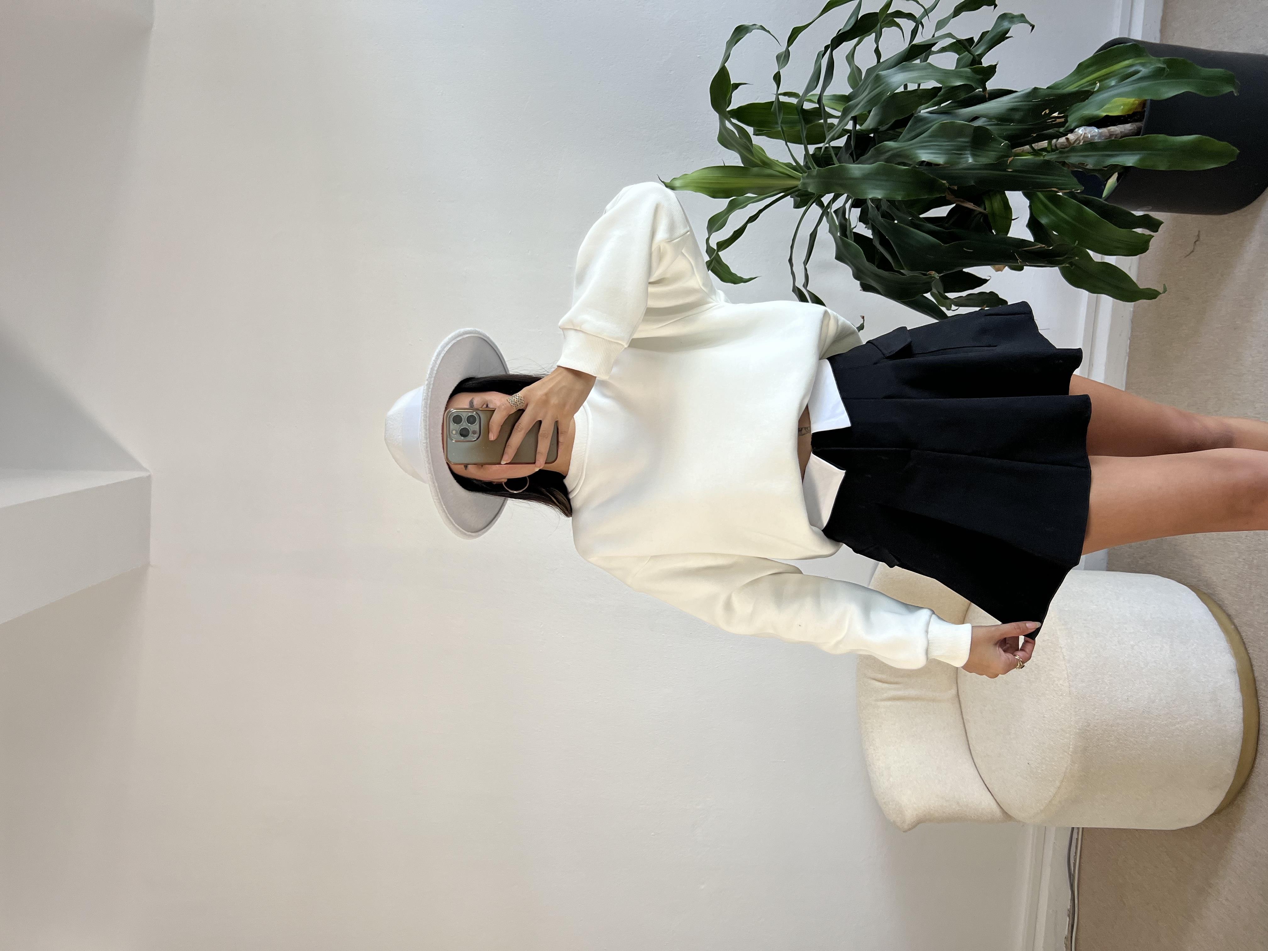 Ekru Basic Oversize Sweatshirt 26088