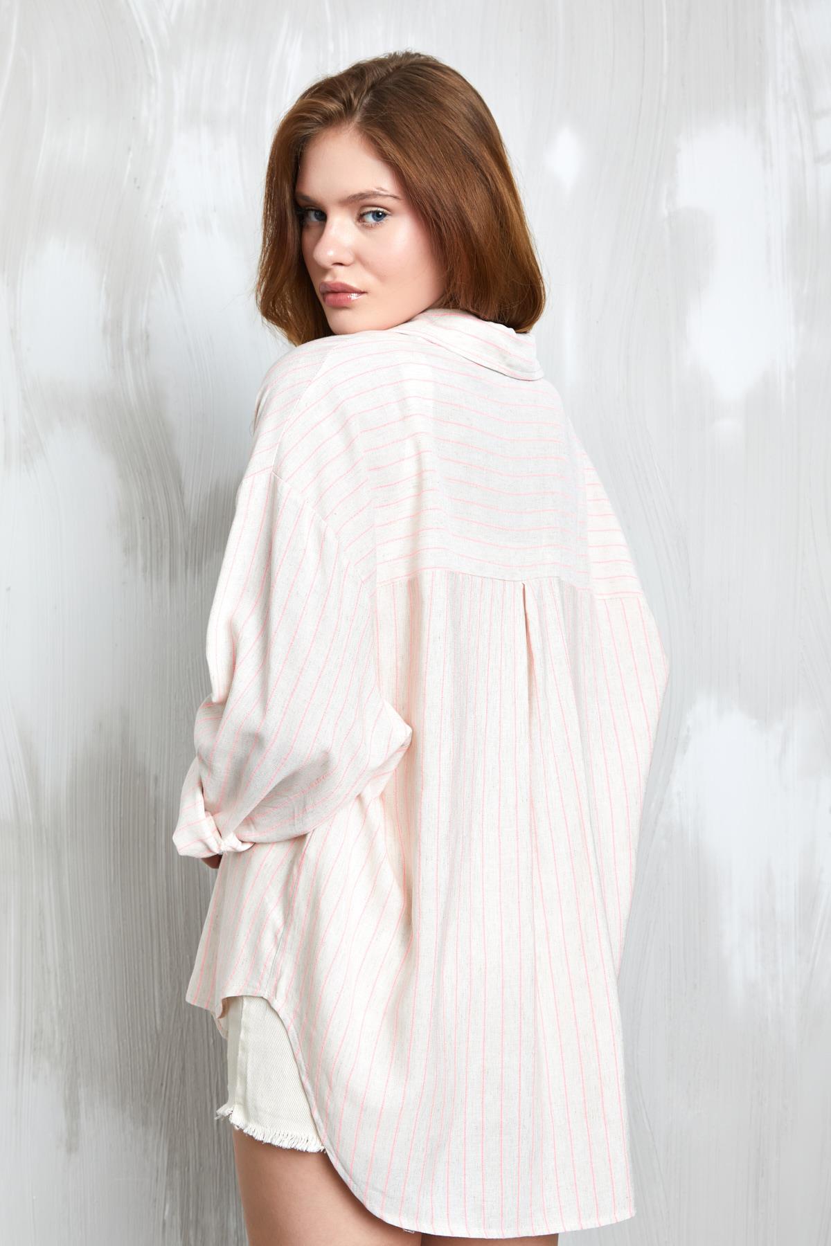 Fuşya Neon Çizgili Keten Uzun Oversize Gömlek 27319 Fuşya Neon Çizgili Keten Uzun Oversize Gömlek 27319
