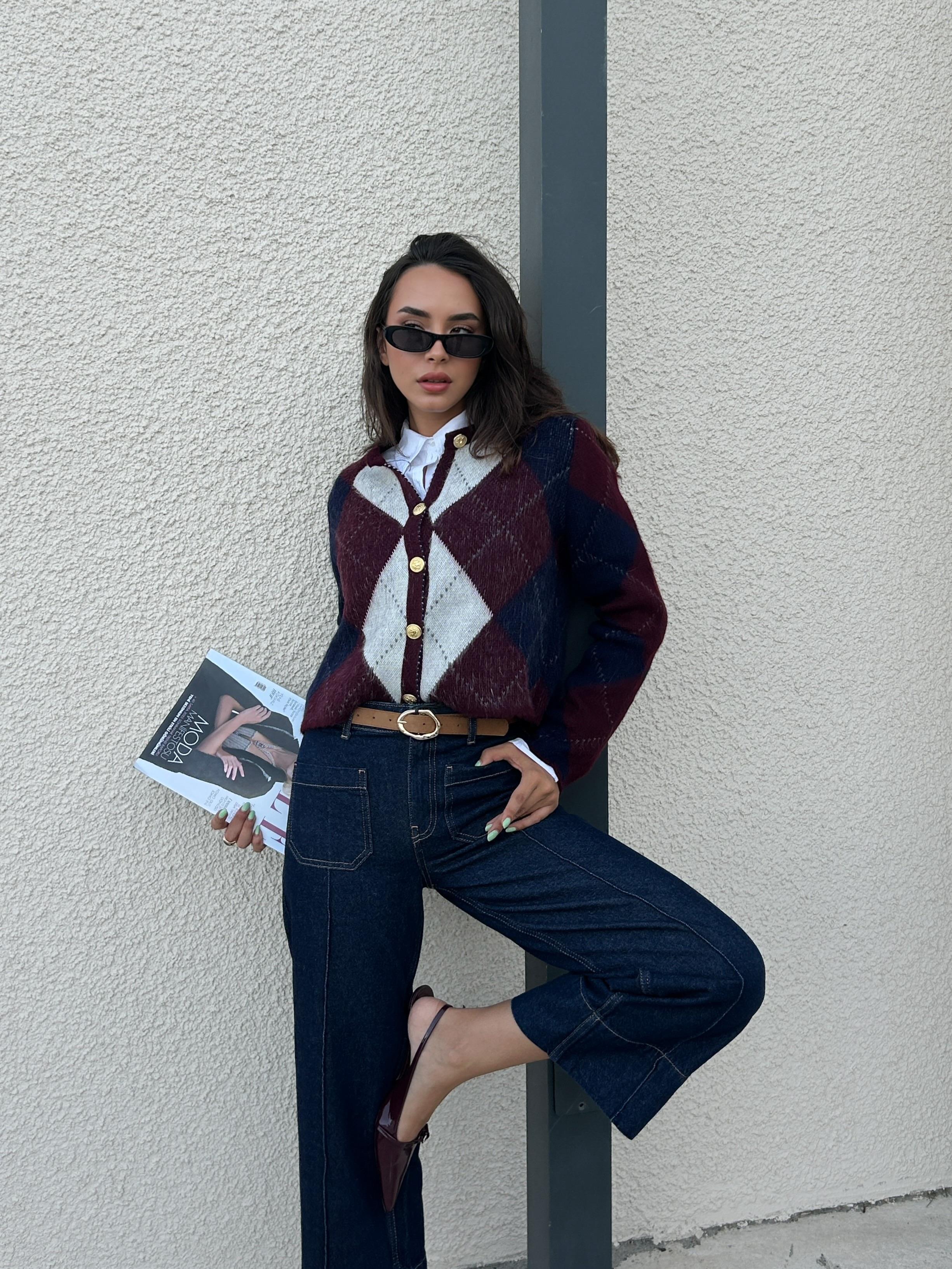 Kadın Bordo Düğmeli Şardonlu Hırka 5570