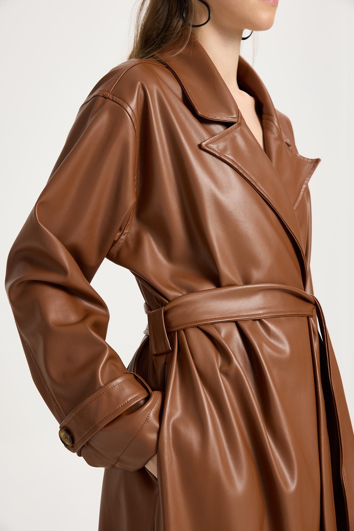 Kadın Kahverengi Oversize Astarsız Tam Boy Deri Trench 30022