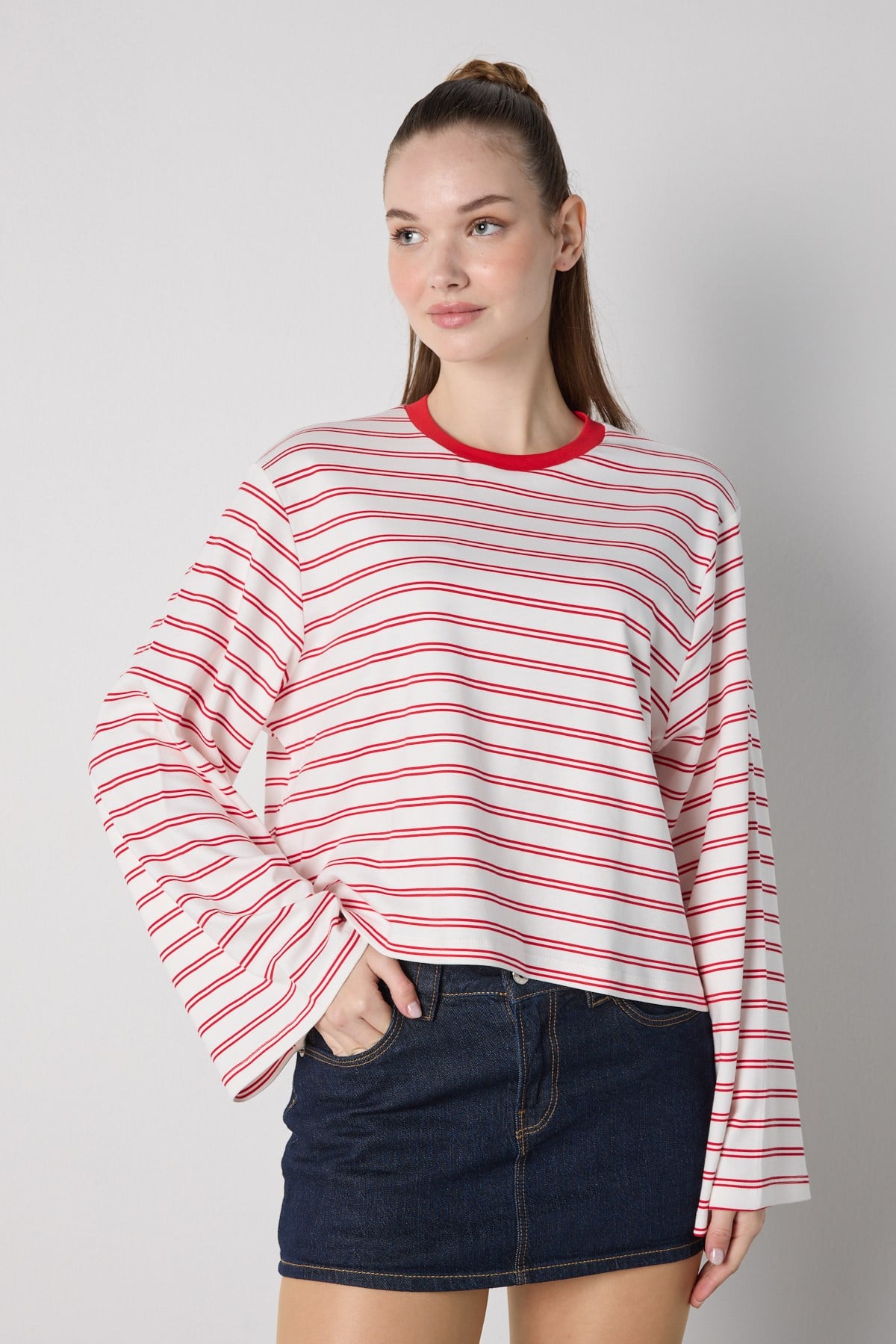Kadın Kırmızı Crop Geniş Kol Oversize Basic Çizgili T-shirt 32077