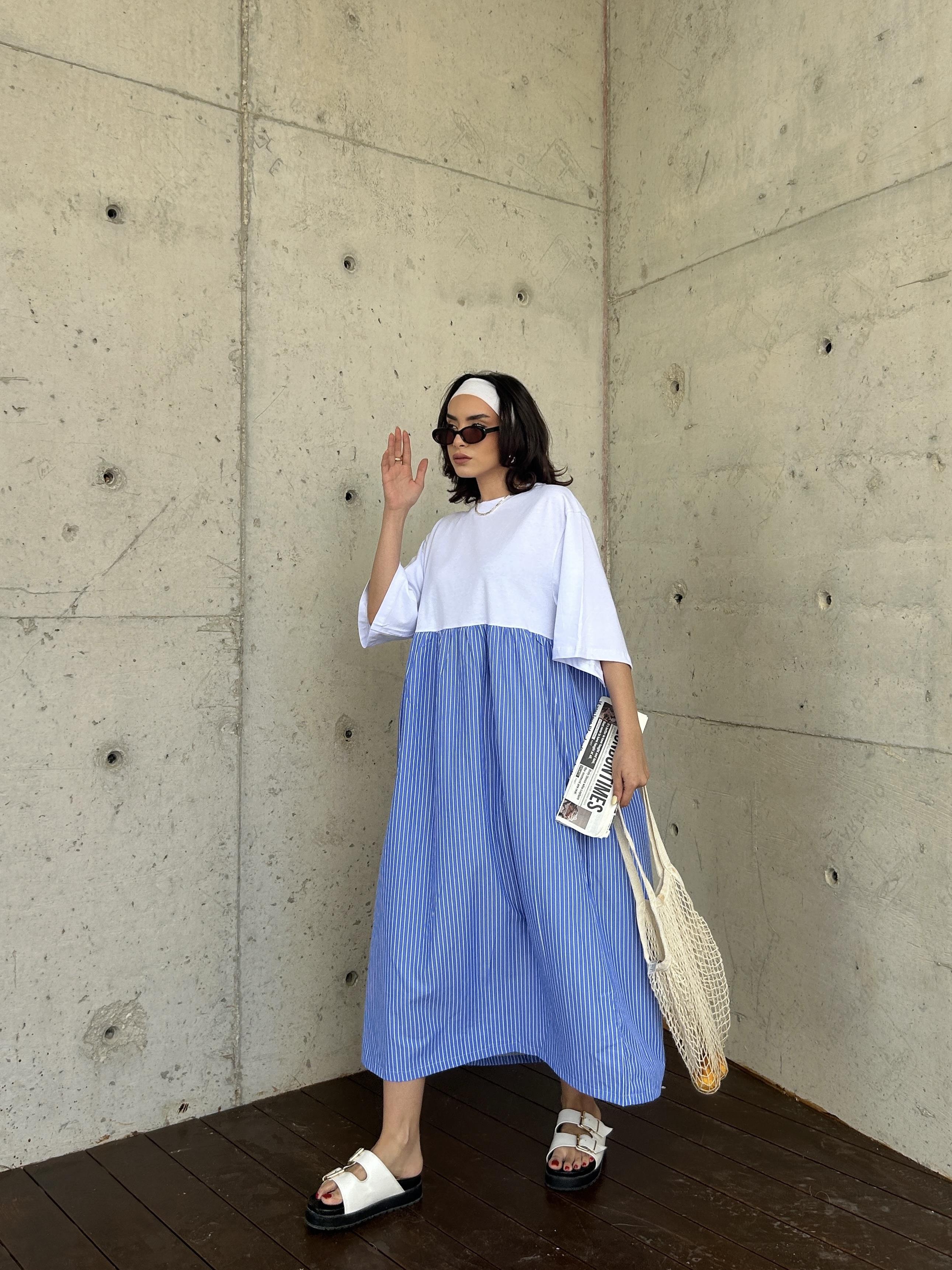 Kadın Mavi Üstü Penye Altı Çizgili Dokuma Kumaş Uzun Oversize Elbise 29169