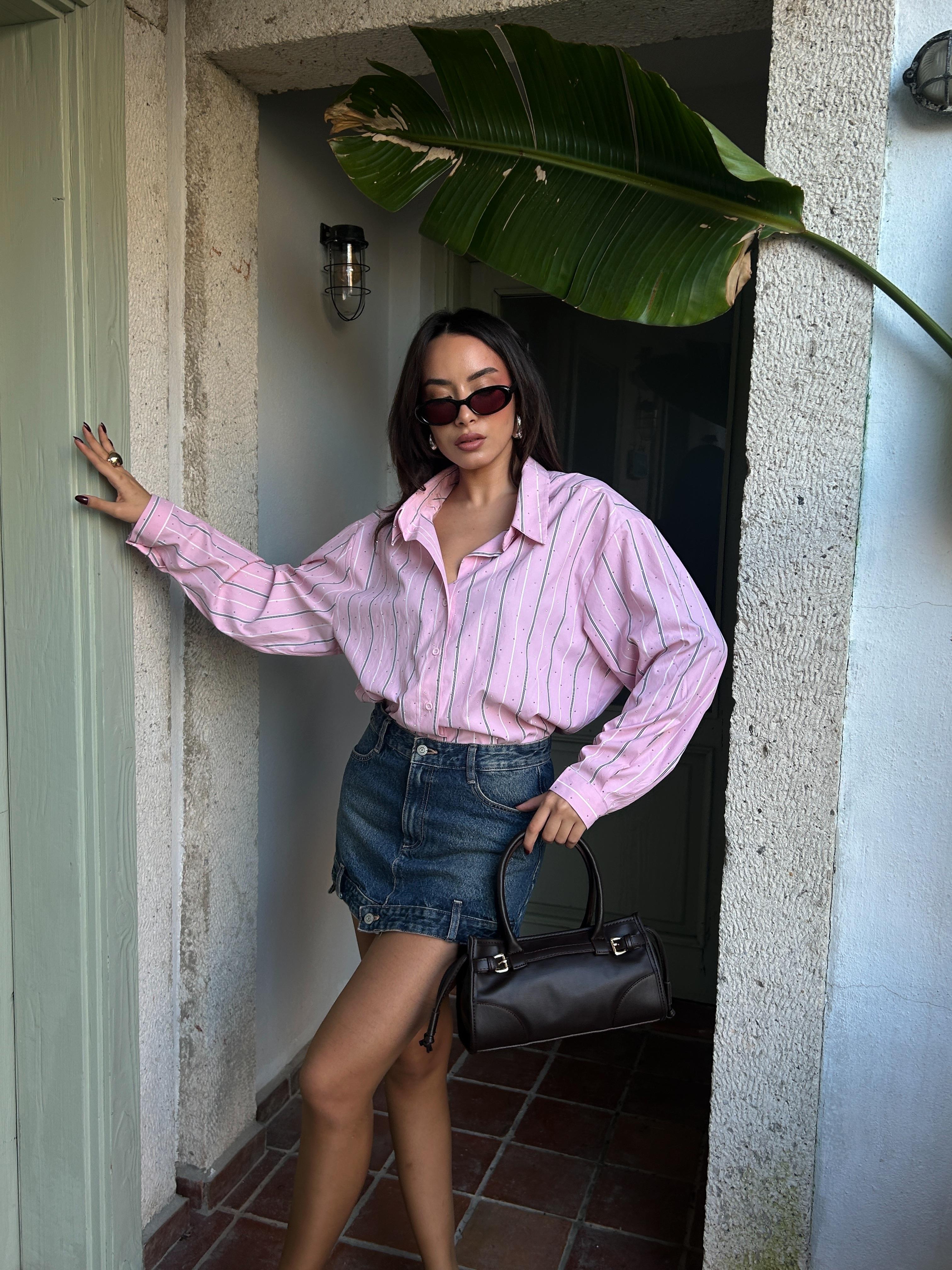 Kadın Pembe Taş Detaylı Çizgili Oversize Gömlek 29015 Kadın Pembe Taş Detaylı Çizgili Oversize Gömlek 29015