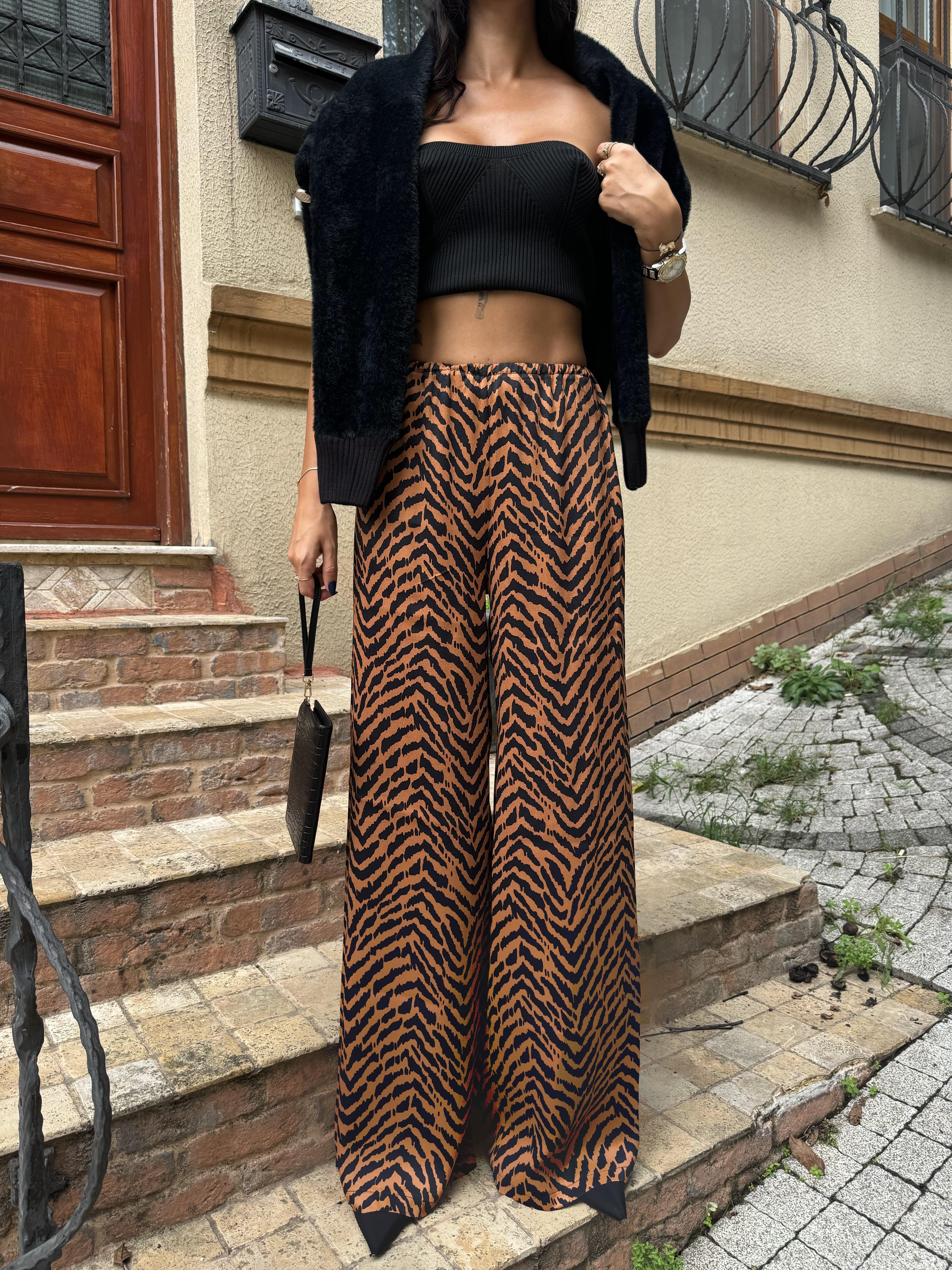 Kahve Floş Saten Zebra Desen Pantolon