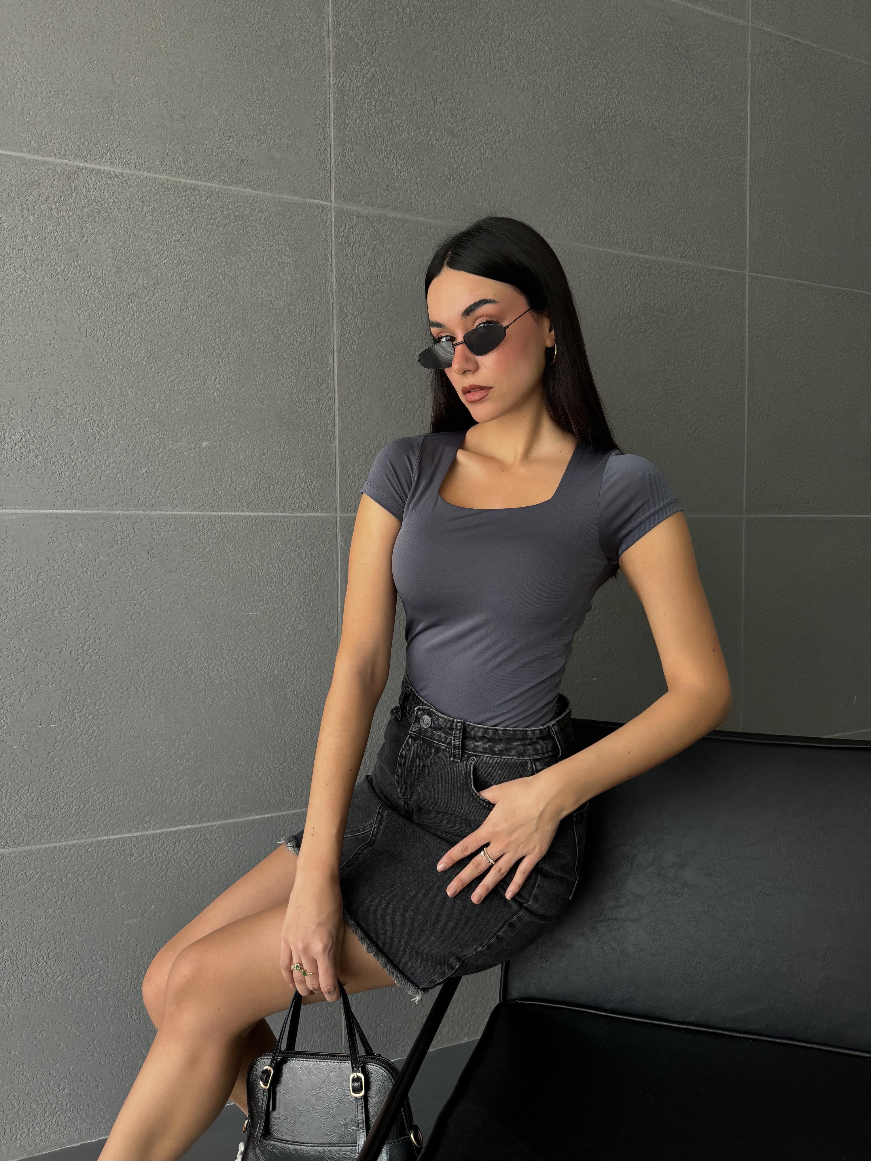 Füme Kare Yaka Kısa Kollu Slimfit Basic Body 27174