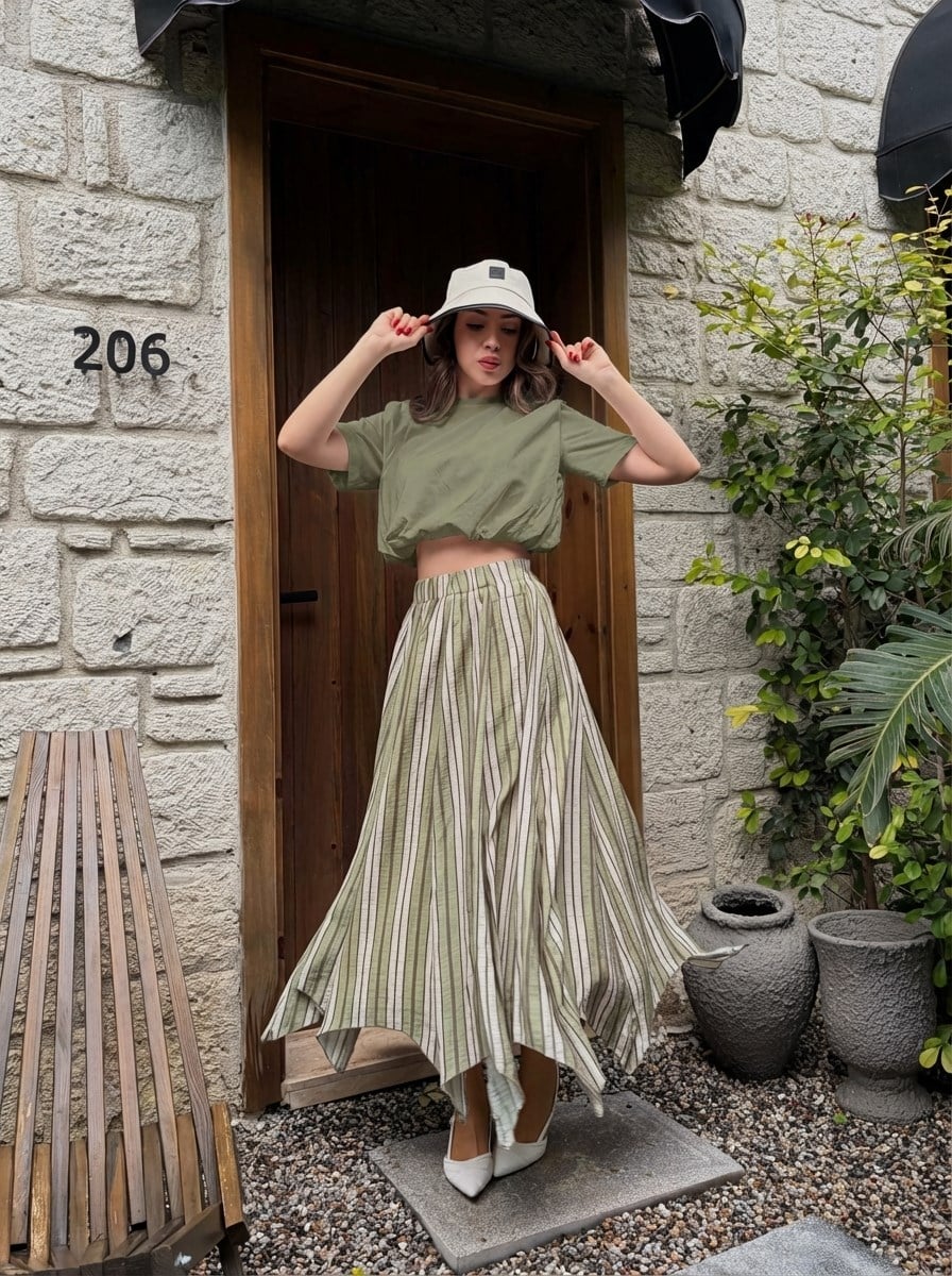 Haki Asimetrik Kesim Çizgili Astarlı Etek 31068