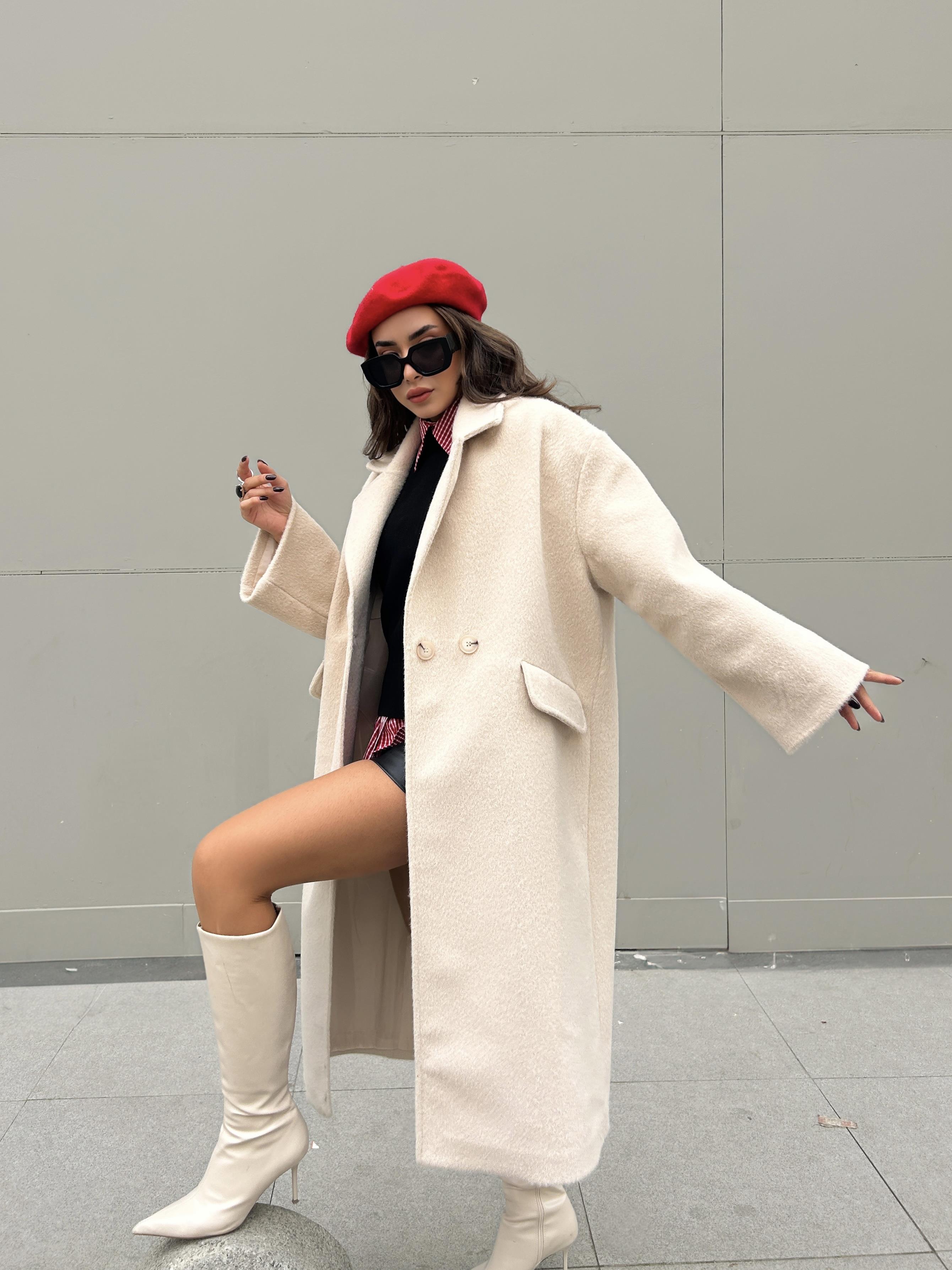 Kadın Bej Astarlı Uzun Oversize Kaşe Kaban 