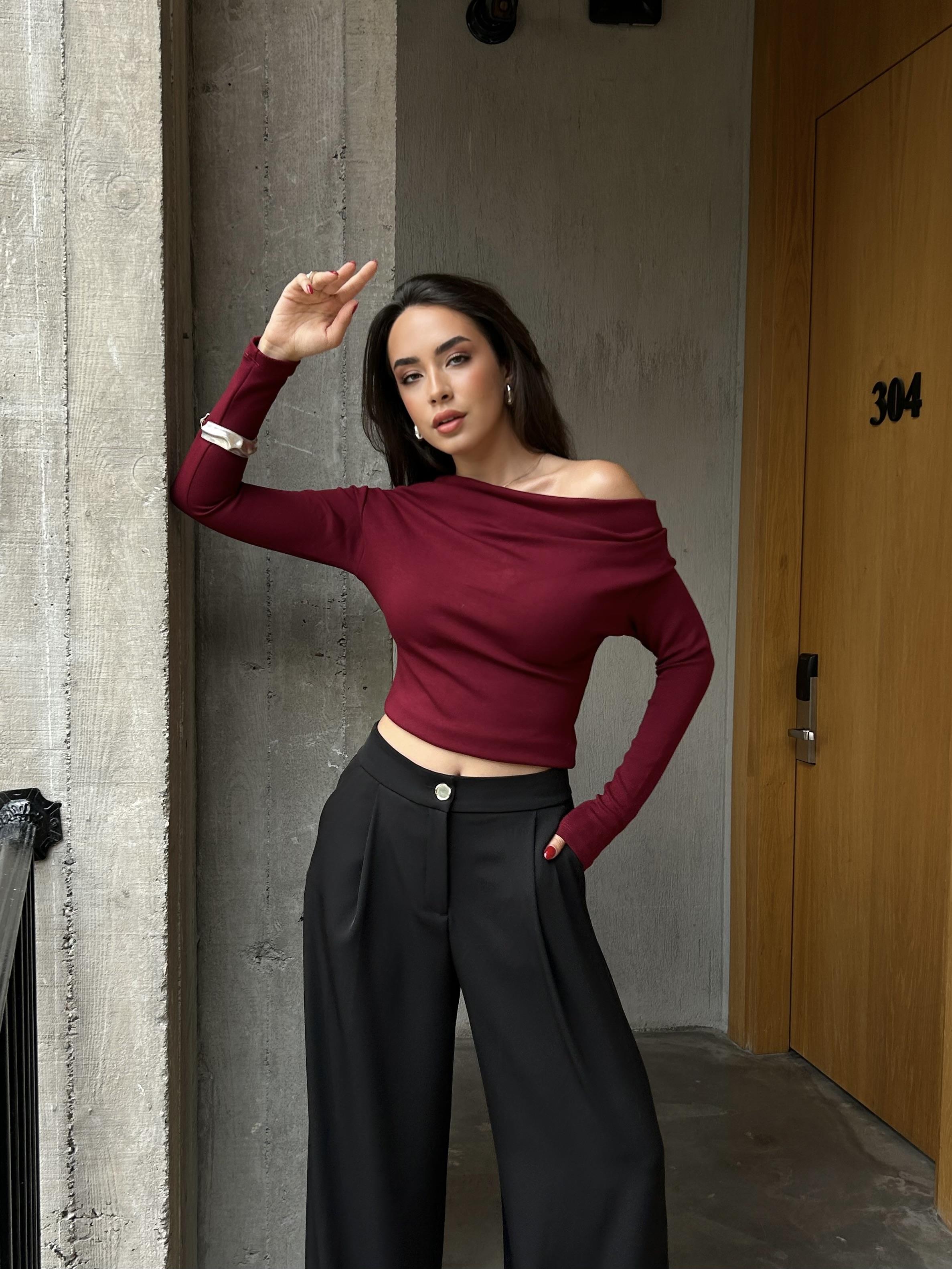 Kadın Bordo Uzun Kollu Düşük Omuz Bluz 30079