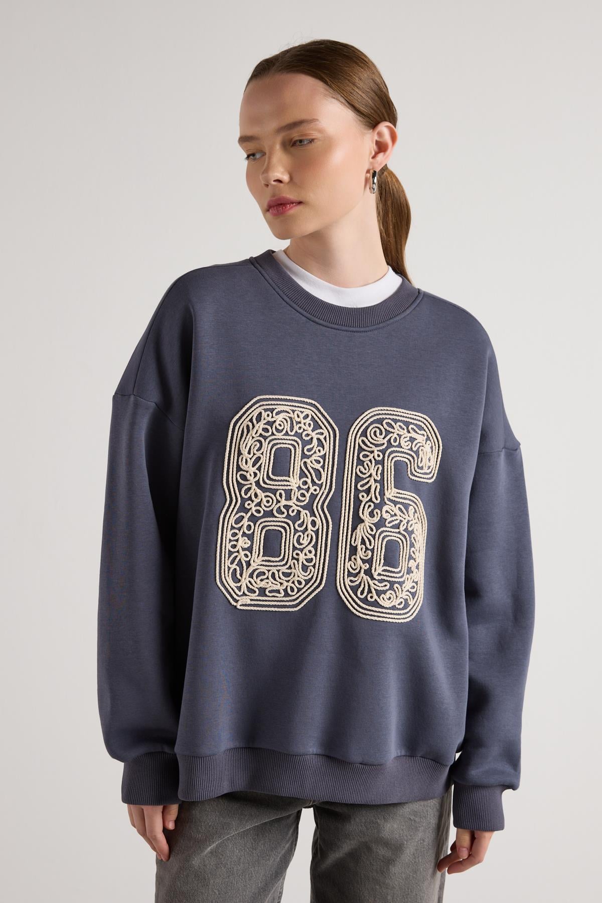 Kadın Füme Süzene Nakışlı Şardonlu Sweatshirts 30065